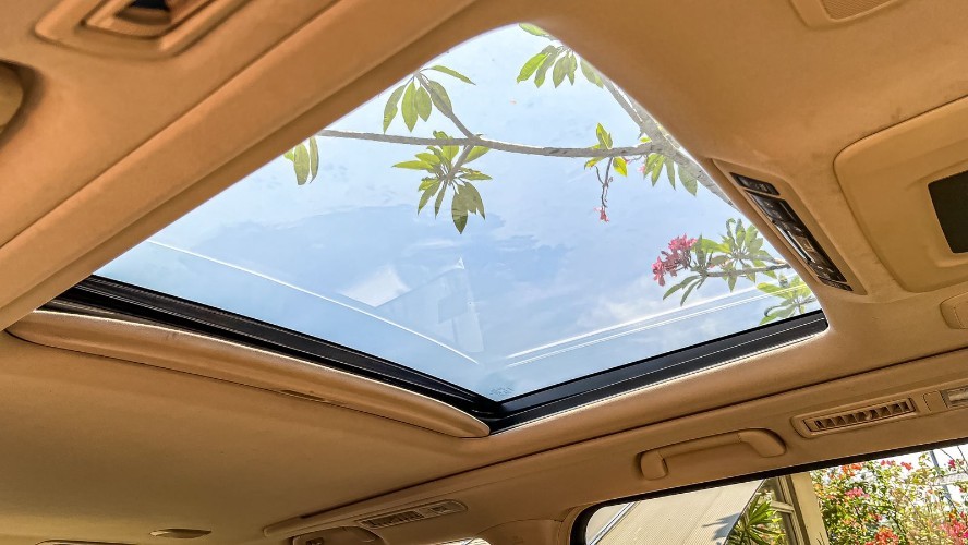 2011 Toyota Vellfire 2011 Toyota Vellfire