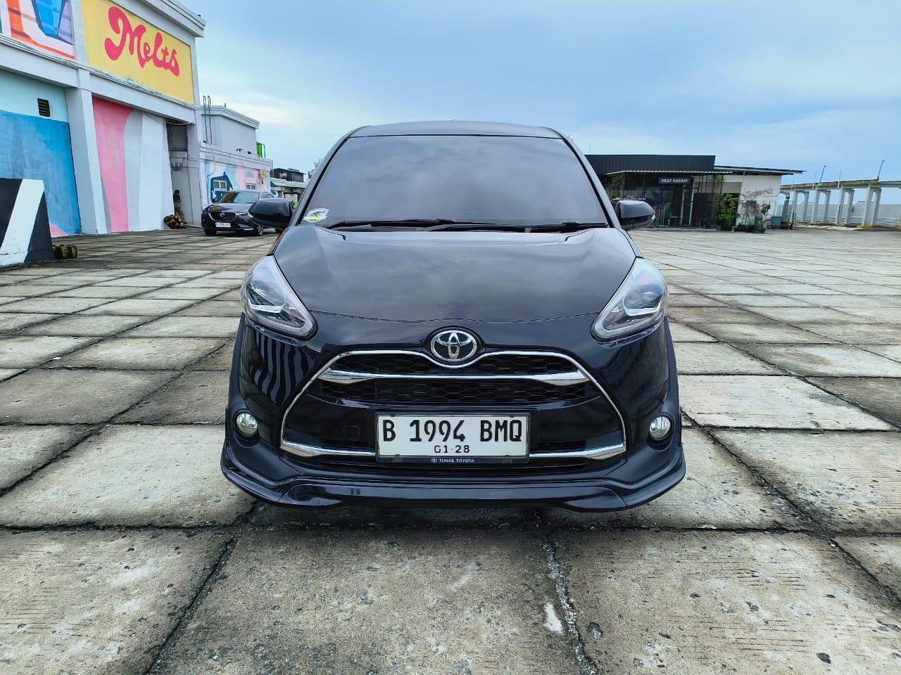 2017 Toyota Sienta Bekas 2017 Toyota Sienta Bekas