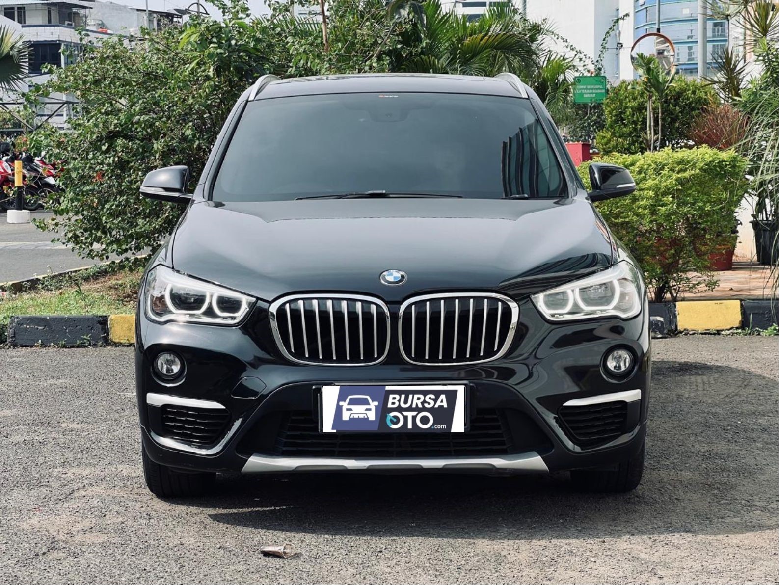 Second Hand 2016 BMW X1 Second Hand 2016 BMW X1