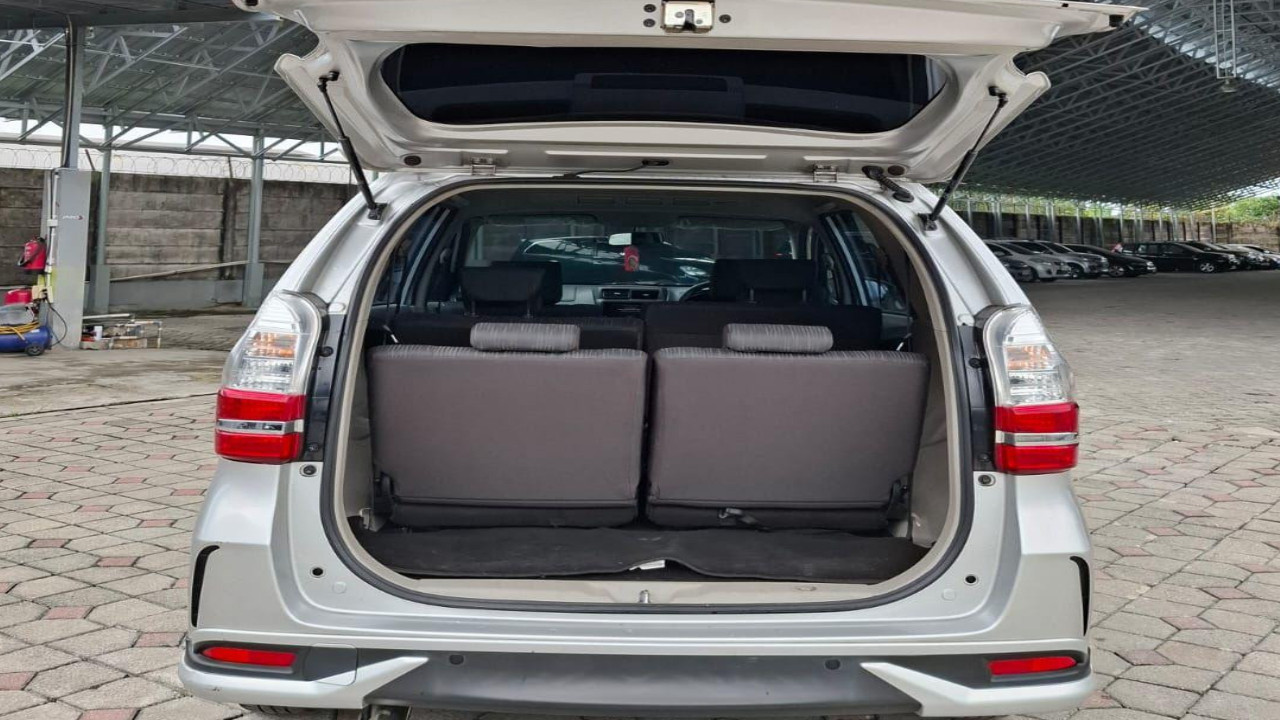 2021 Daihatsu Grand Xenia 2021 Daihatsu Grand Xenia