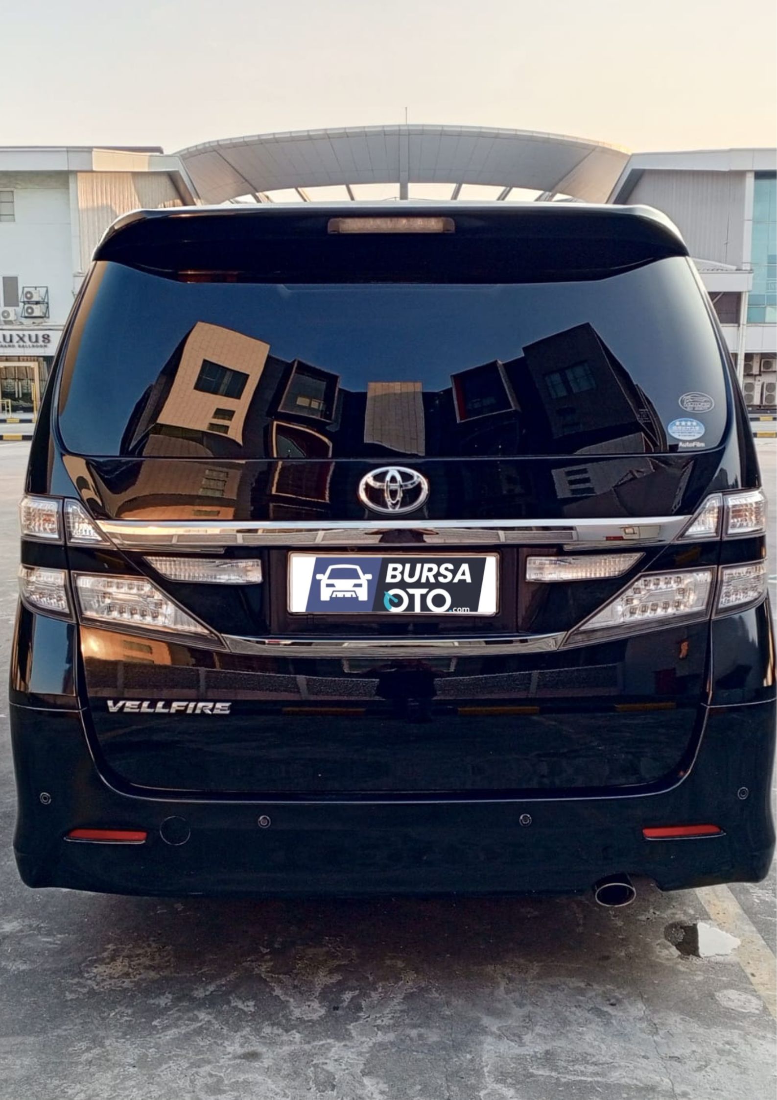 2013 Toyota Vellfire 2013 Toyota Vellfire