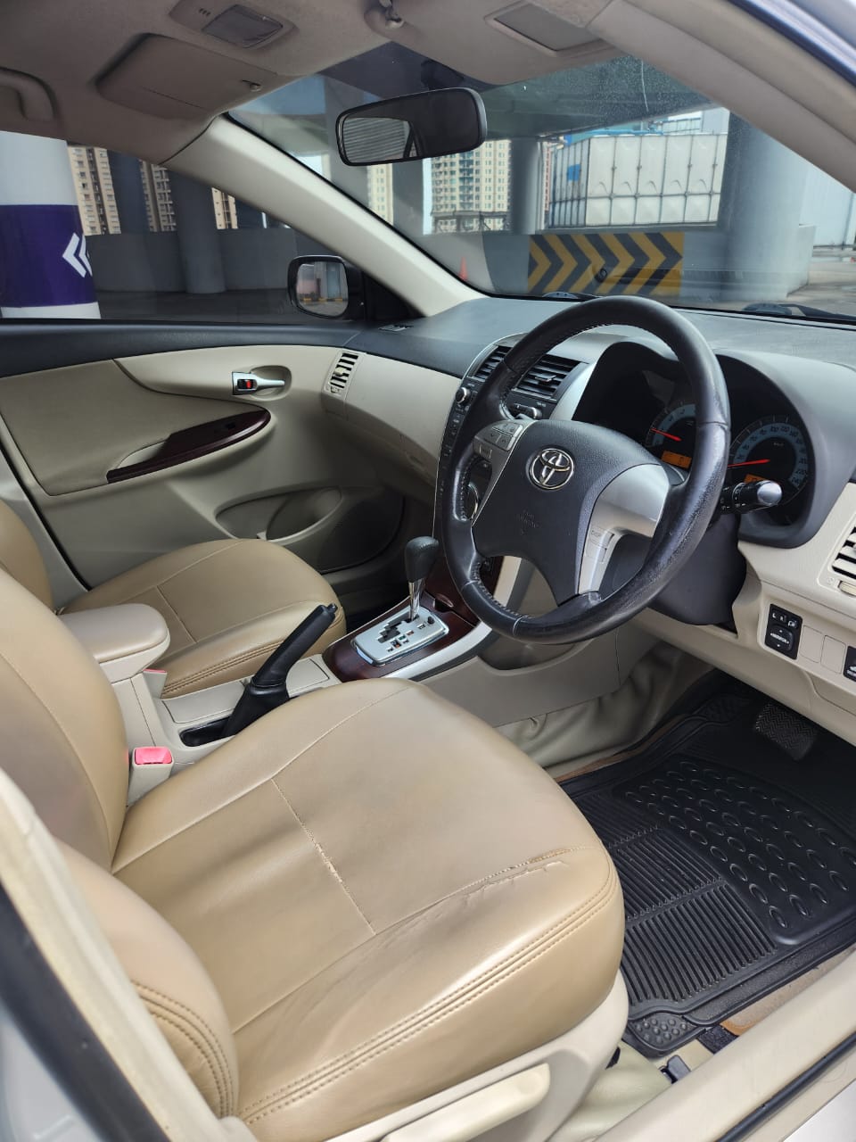 2012 Toyota Corolla Altis 2012 Toyota Corolla Altis