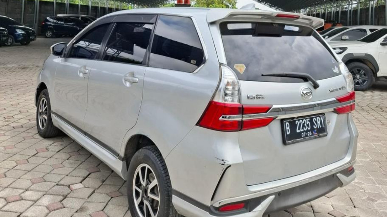 2021 Daihatsu Grand Xenia 2021 Daihatsu Grand Xenia