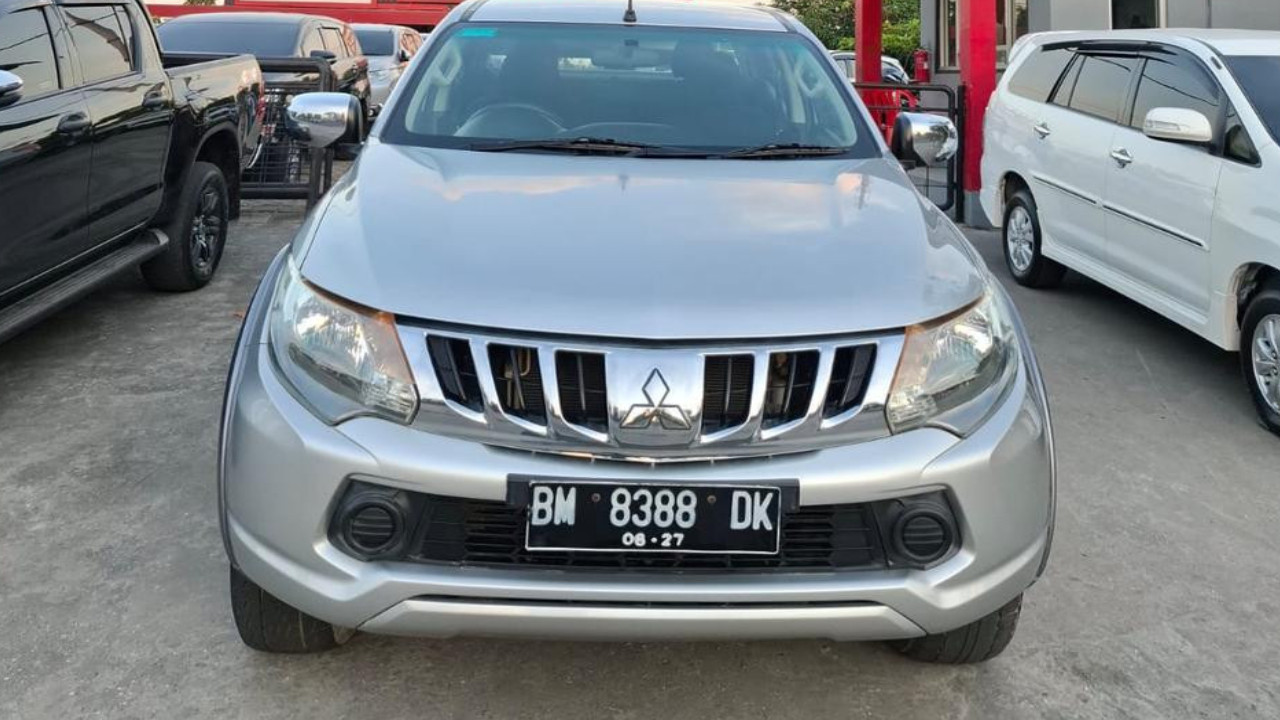 Second Hand 2017 Mitsubishi Triton Double Cab GLS 4x4 MT Second Hand 2017 Mitsubishi Triton Double Cab GLS 4x4 MT