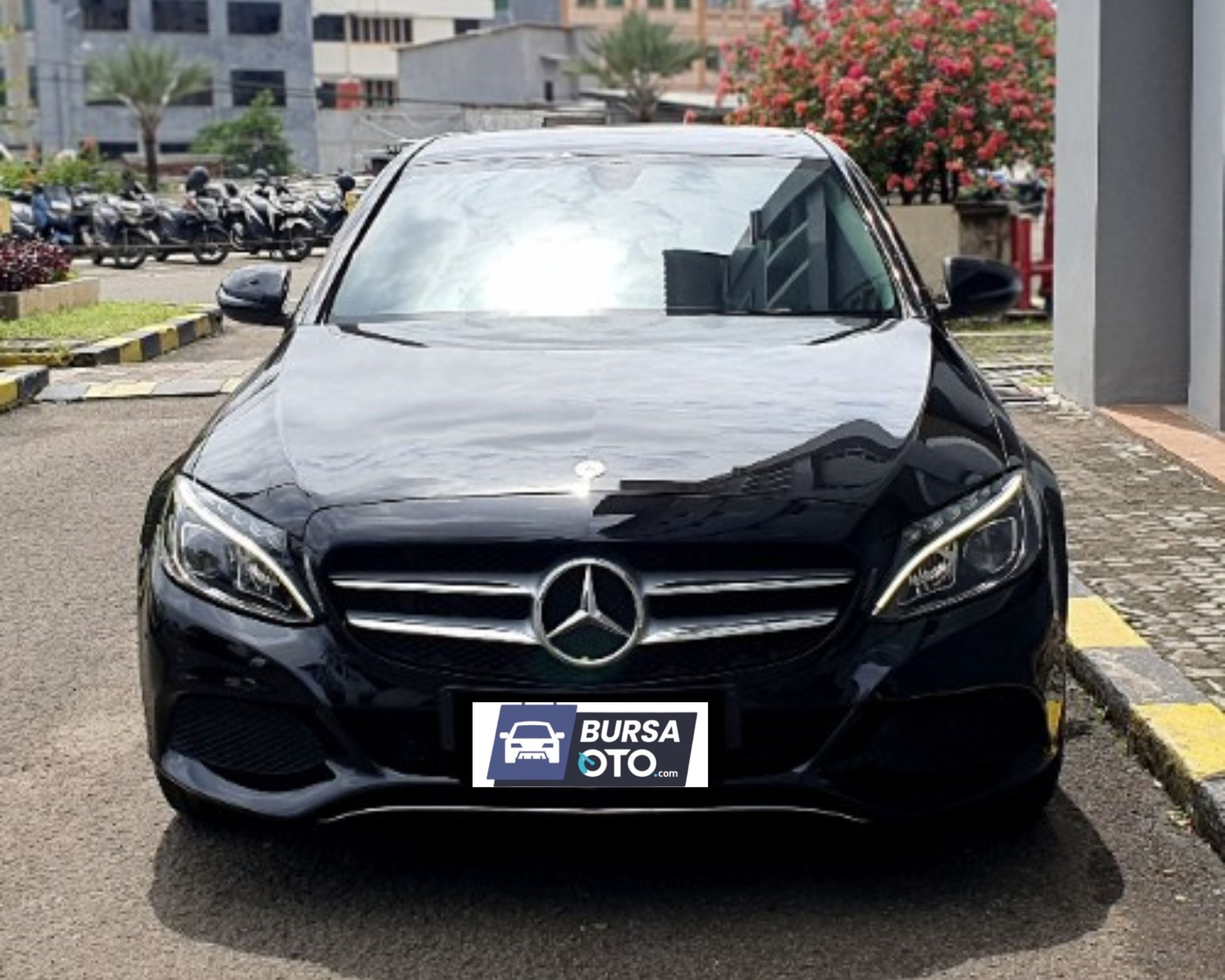 2016 Mercedes Benz C-Class Sedan Bekas 2016 Mercedes Benz C-Class Sedan Bekas