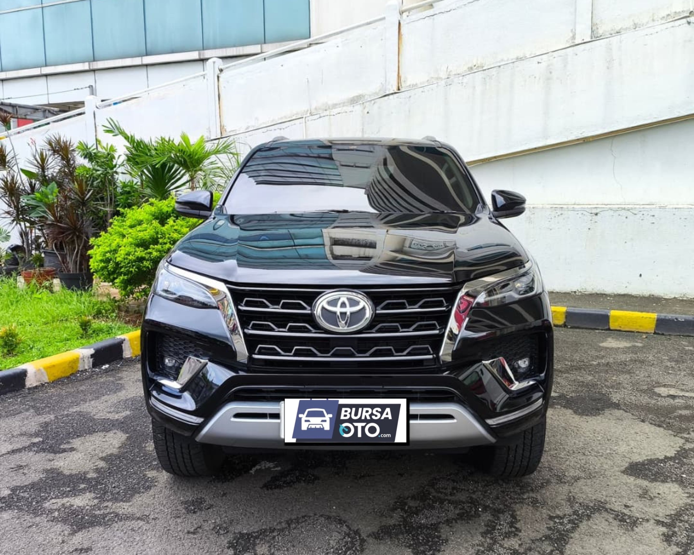 2023 Toyota Fortuner Bekas 2023 Toyota Fortuner Bekas