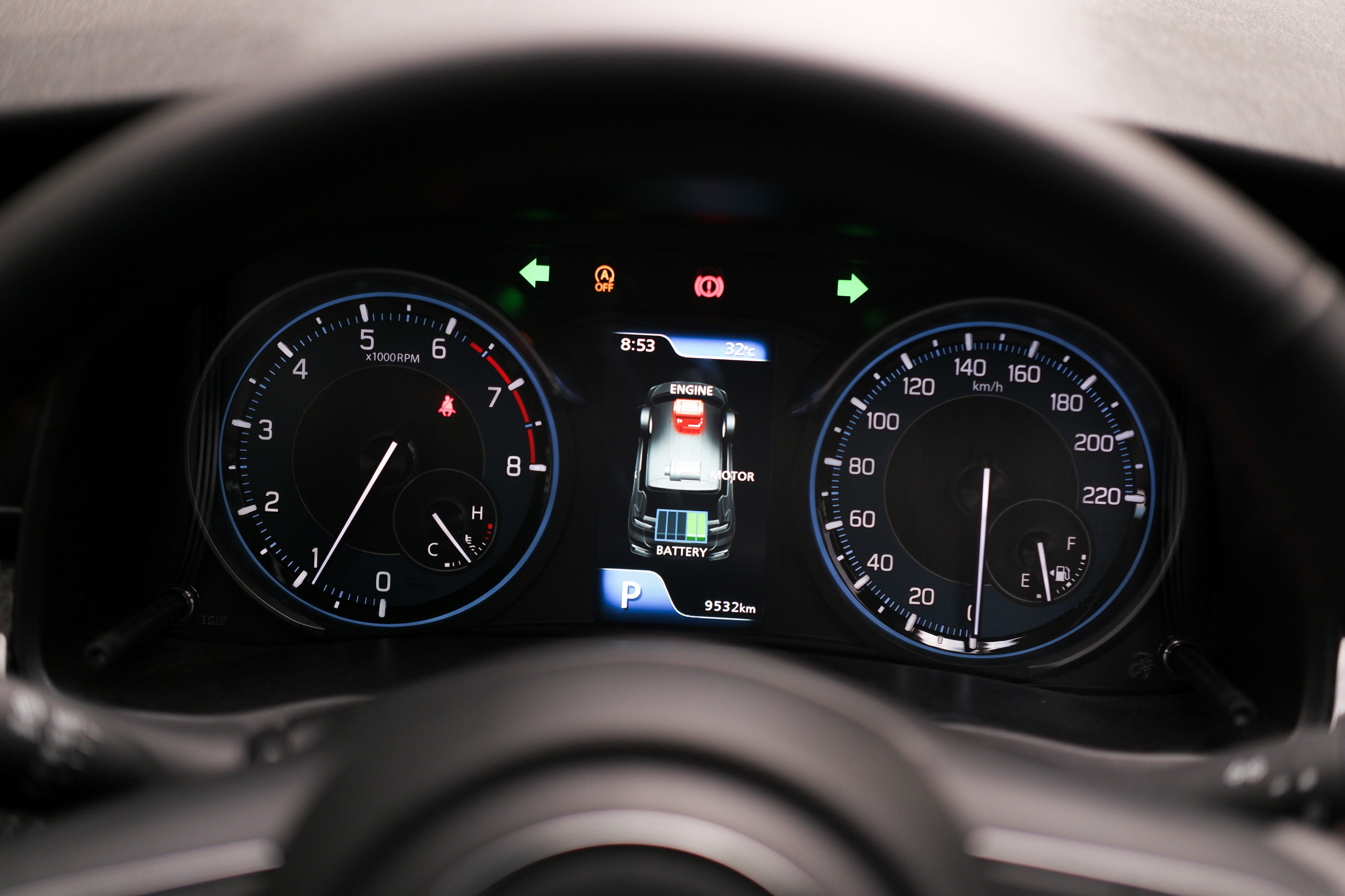 2023 Suzuki Ertiga Smart Hybrid SS AT 2023 Suzuki Ertiga Smart Hybrid SS AT