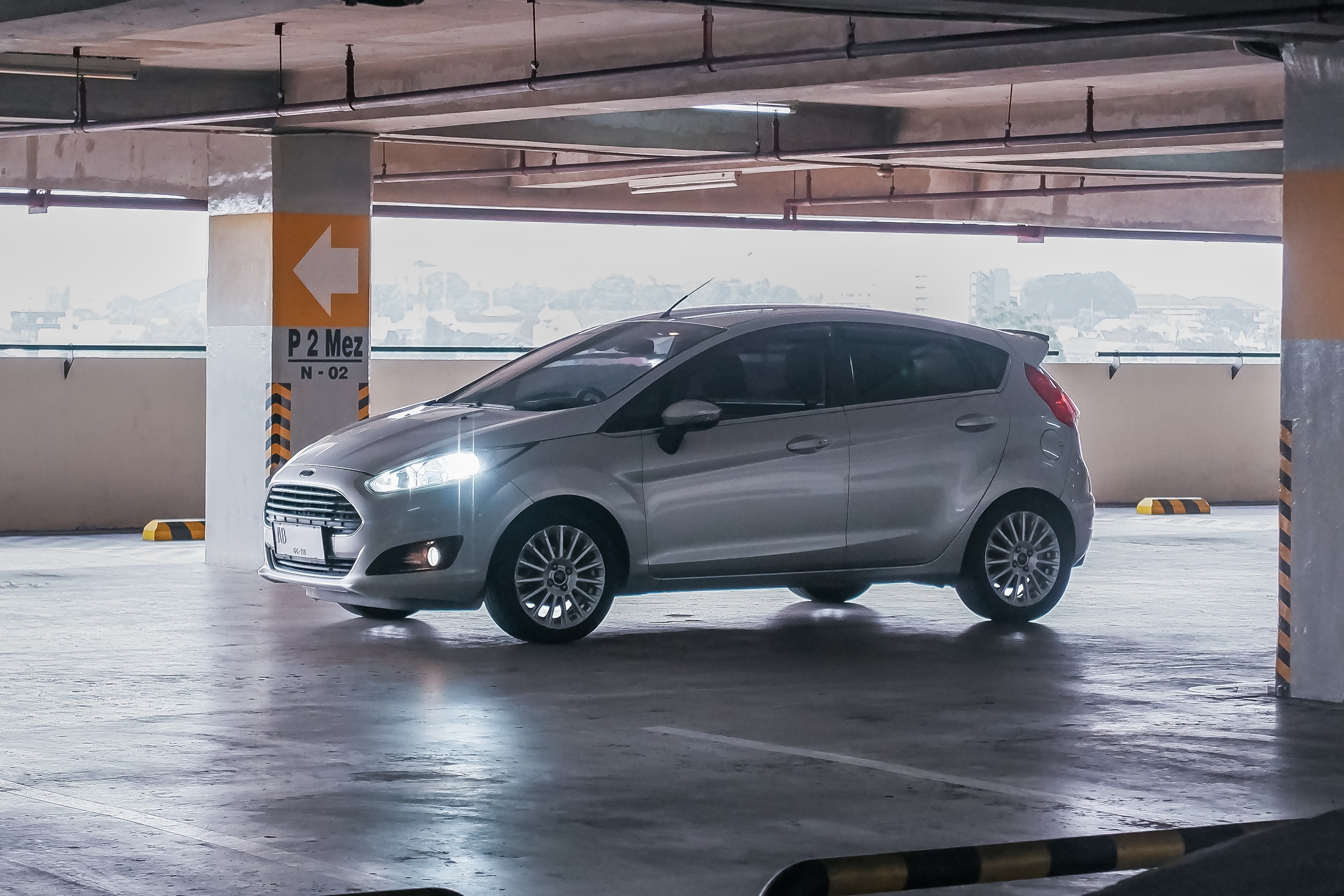2015 Ford Fiesta  1.5L AT S 2015 Ford Fiesta  1.5L AT S