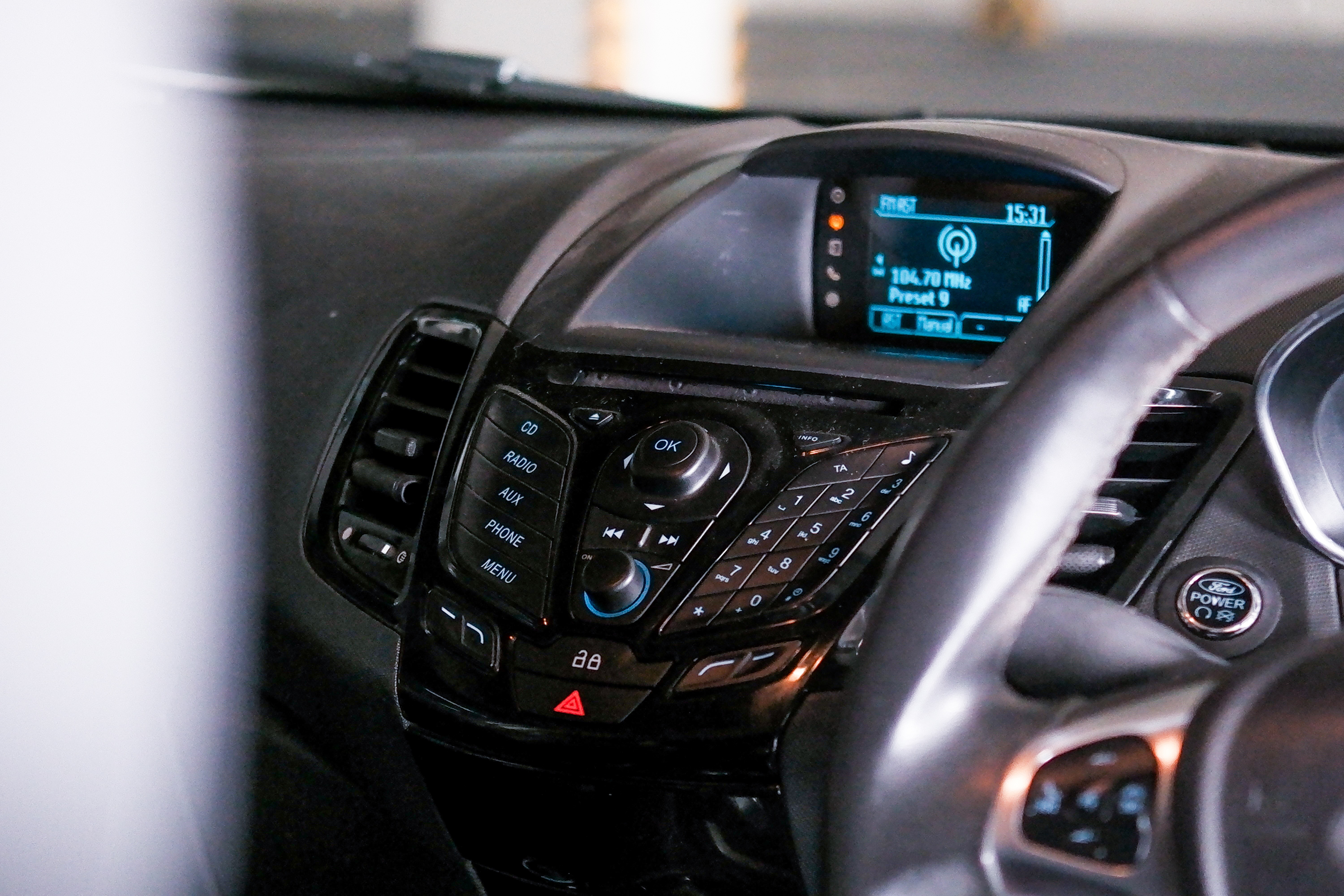 2015 Ford Fiesta  1.5L AT S 2015 Ford Fiesta  1.5L AT S