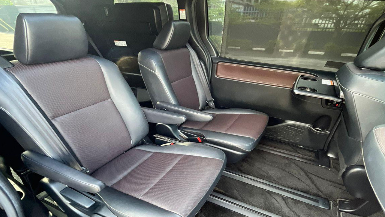 2018 Toyota Voxy 2.0L AT 2018 Toyota Voxy 2.0L AT