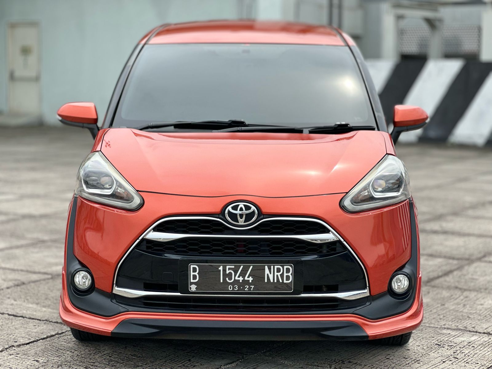 2017 Toyota Sienta Bekas 2017 Toyota Sienta Bekas