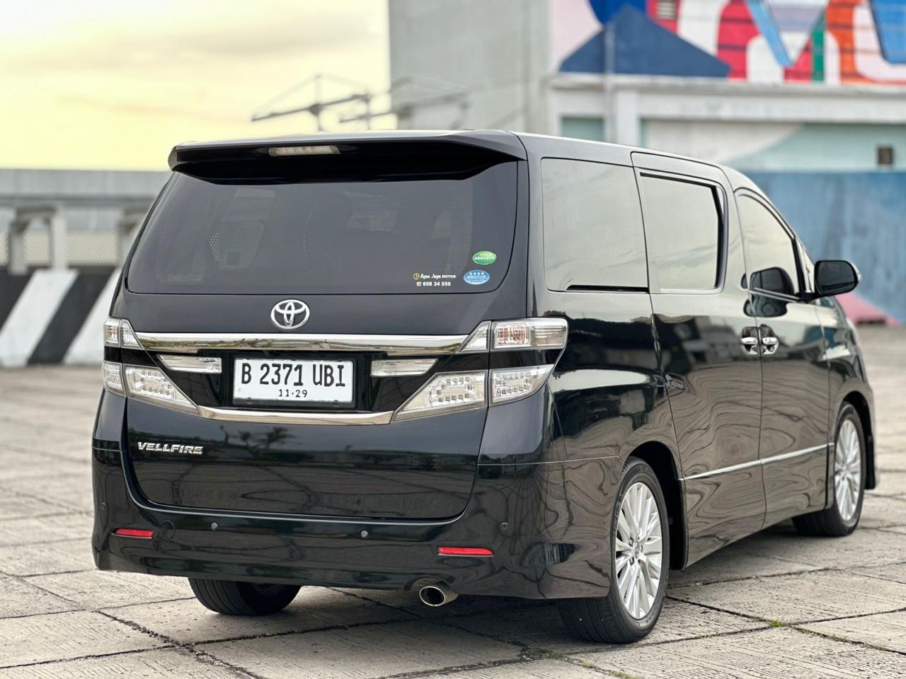 2014 Toyota Vellfire 2014 Toyota Vellfire