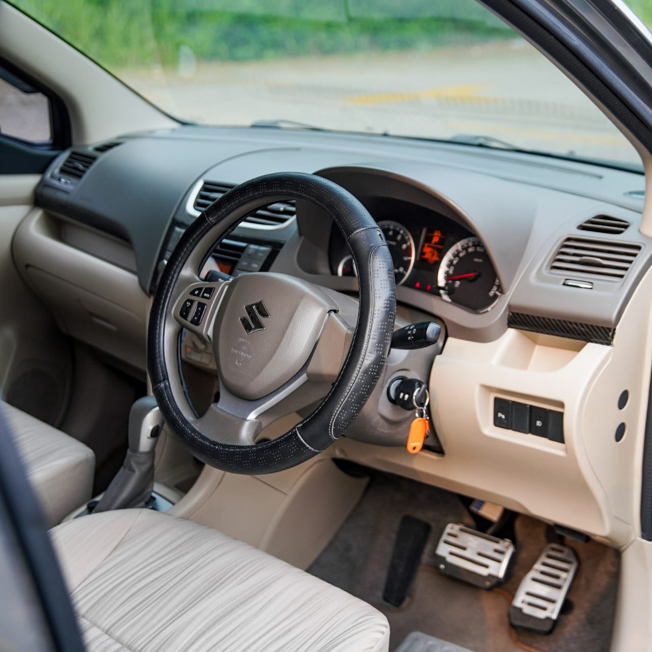 2018 Suzuki Ertiga  2018 Suzuki Ertiga