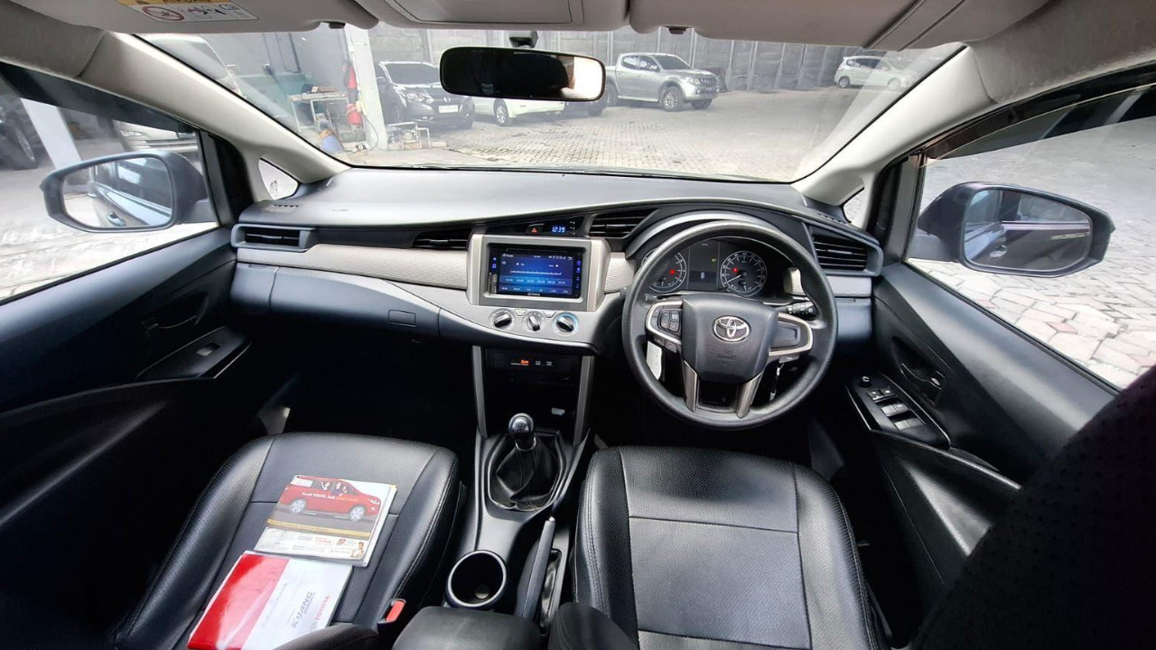 2020 Toyota Kijang Innova 2.0 G MT 2020 Toyota Kijang Innova 2.0 G MT