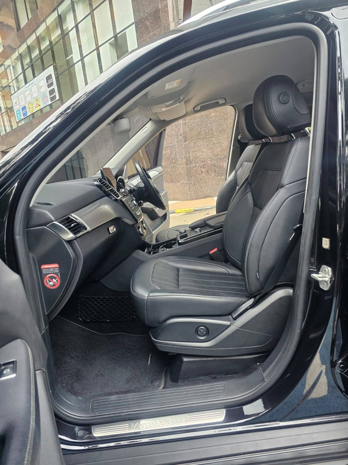 2017 Mercedes Benz GLE-Class  400 AT 2017 Mercedes Benz GLE-Class  400 AT