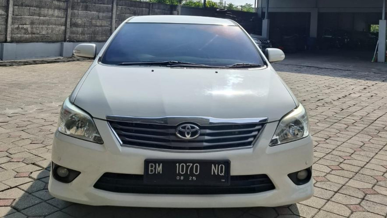 Second Hand 2013 Toyota Kijang Innova Second Hand 2013 Toyota Kijang Innova