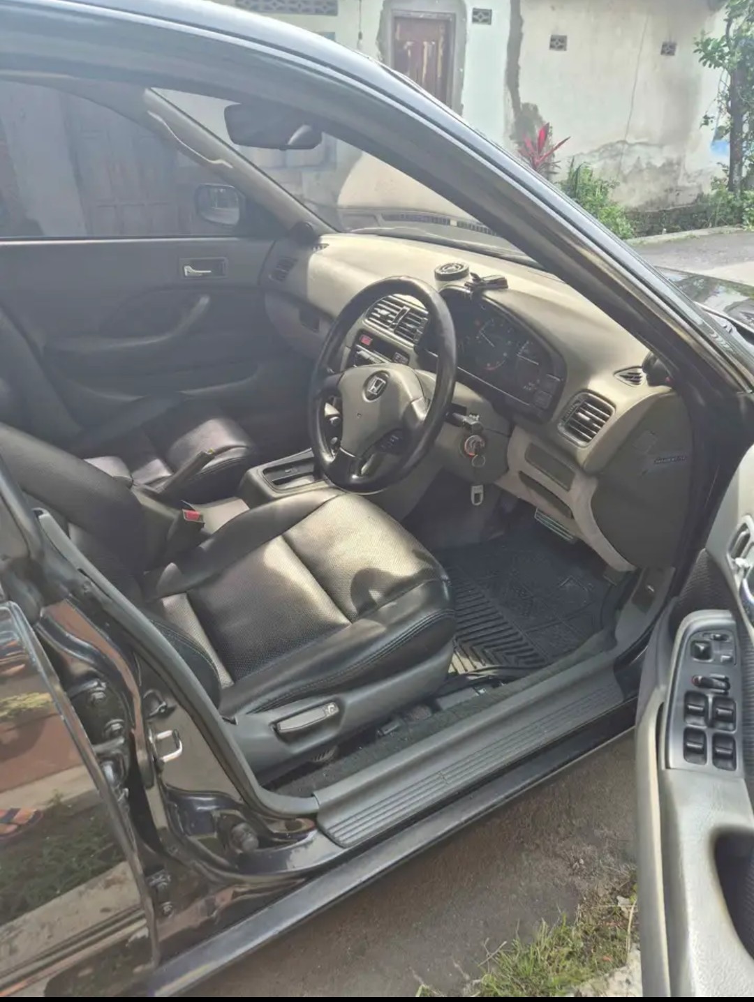 1996 Honda Accord VTI  2.3L AT 1996 Honda Accord VTI  2.3L AT