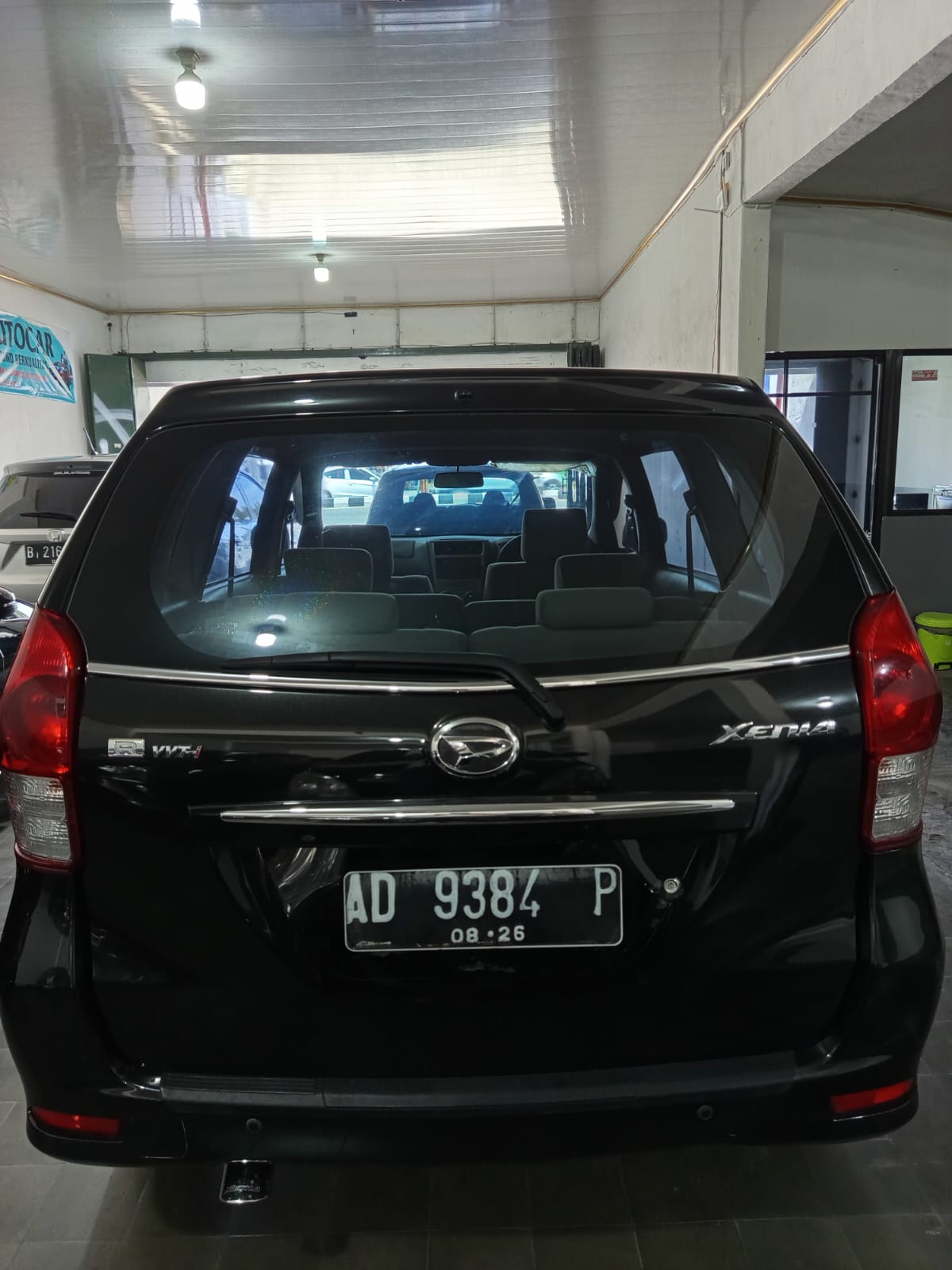 2013 Daihatsu Xenia  1.3 R MT 2013 Daihatsu Xenia  1.3 R MT