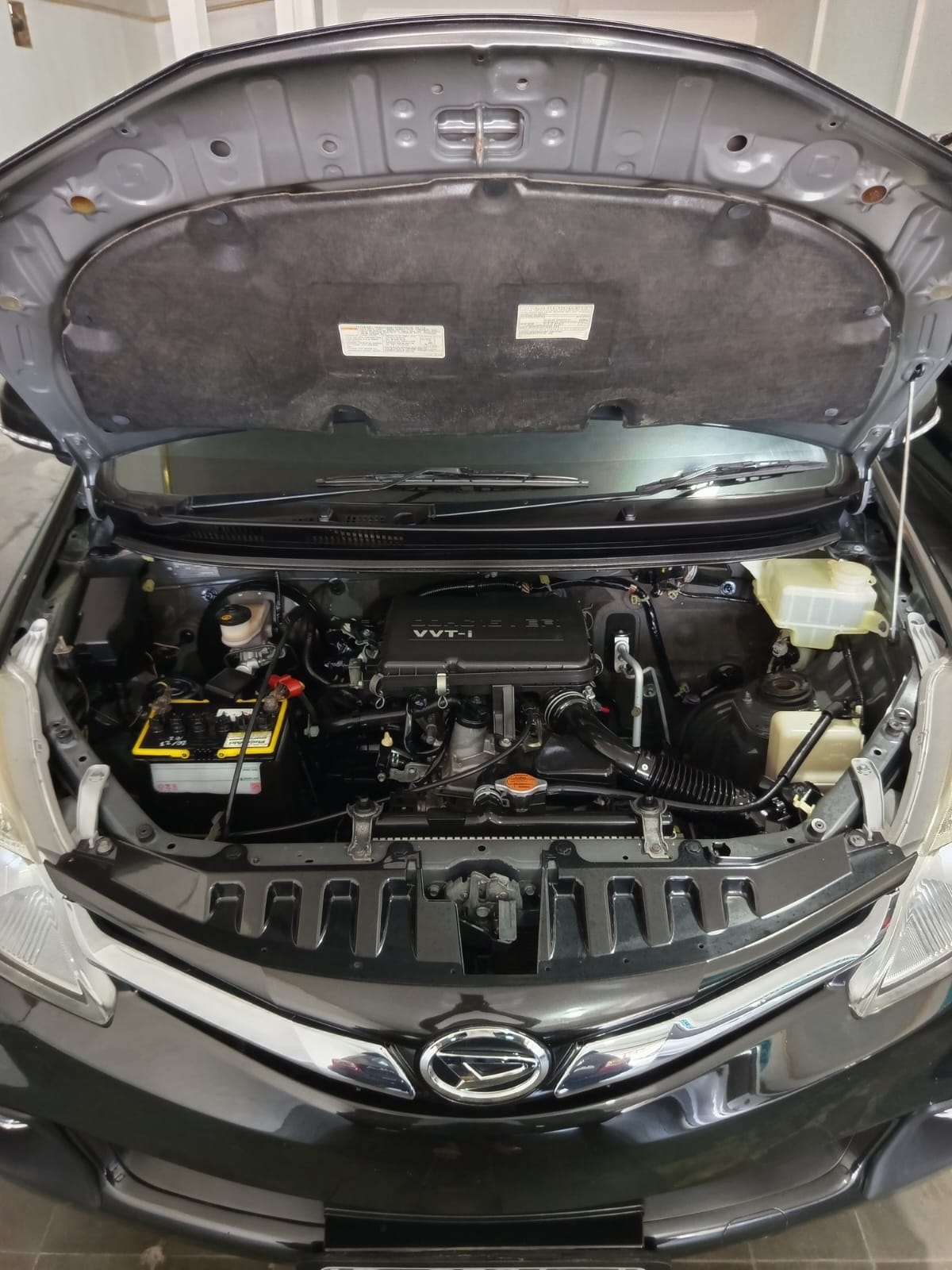 2013 Daihatsu Xenia  1.3 R MT 2013 Daihatsu Xenia  1.3 R MT