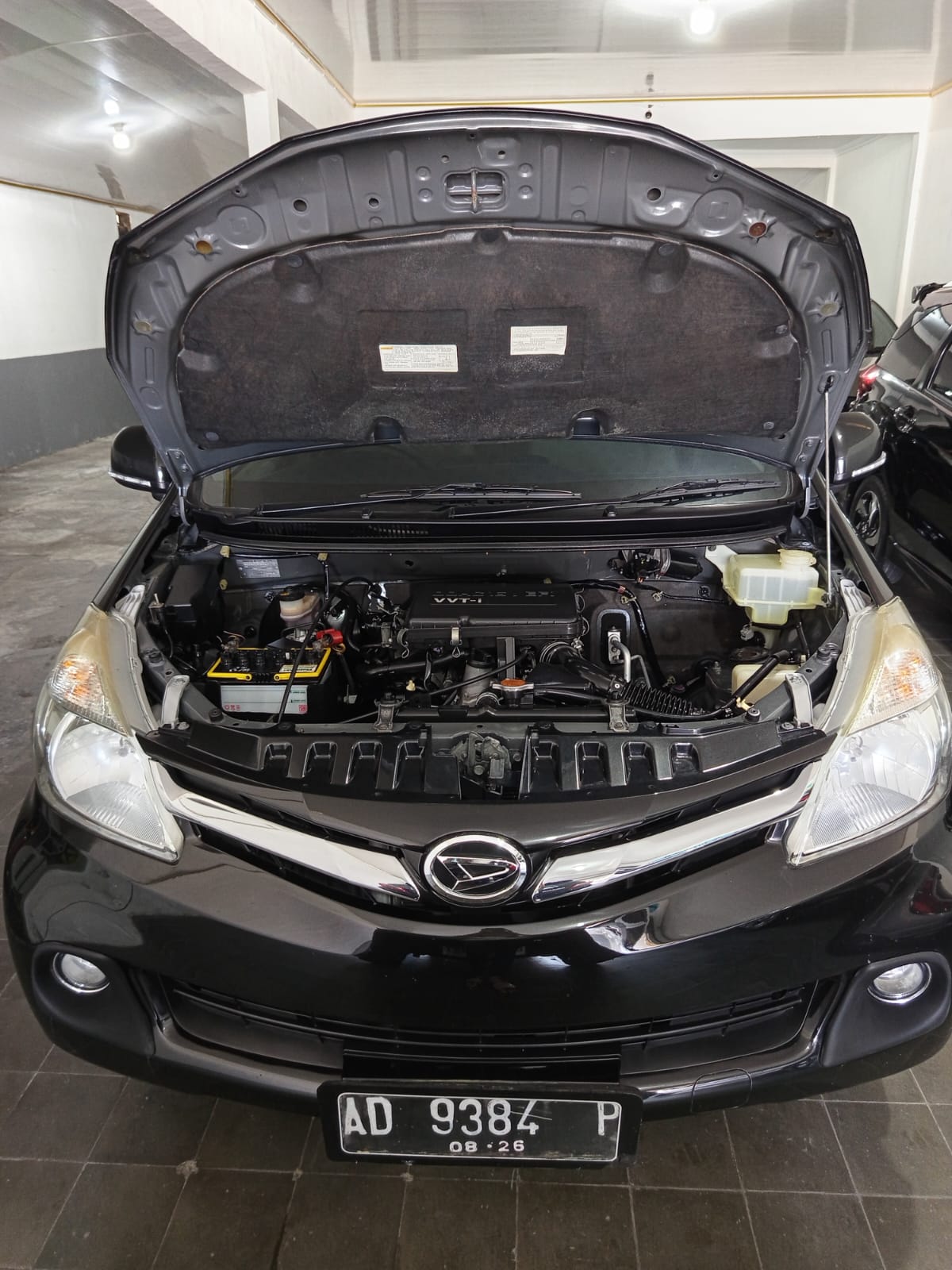 2013 Daihatsu Xenia  1.3 R MT 2013 Daihatsu Xenia  1.3 R MT