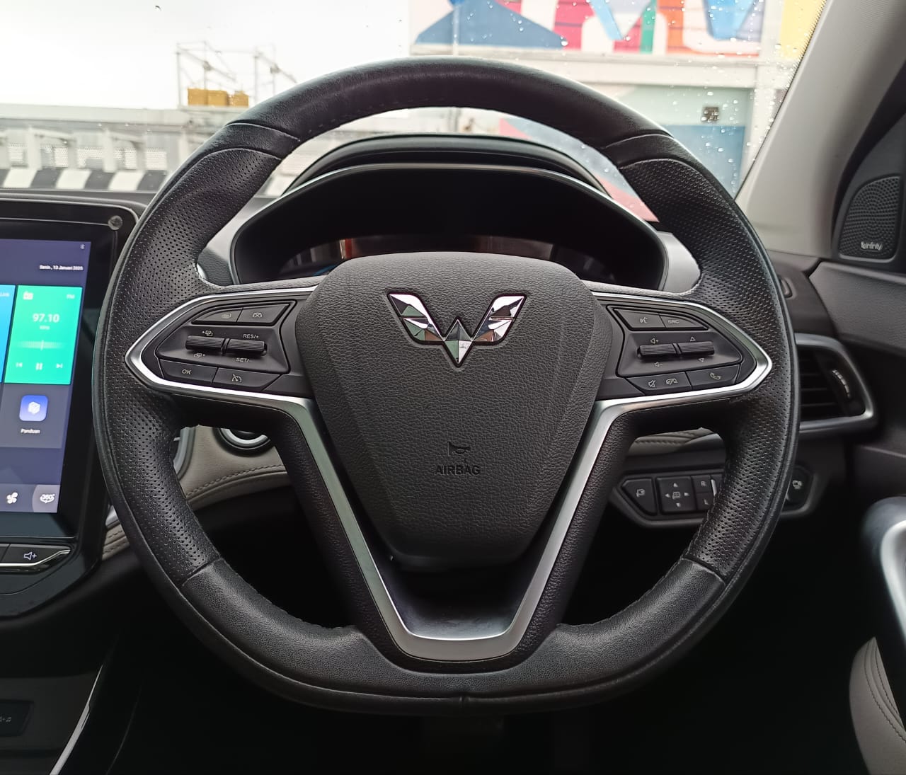 2022 Wuling Almaz RS 1.5T EX 2022 Wuling Almaz RS 1.5T EX