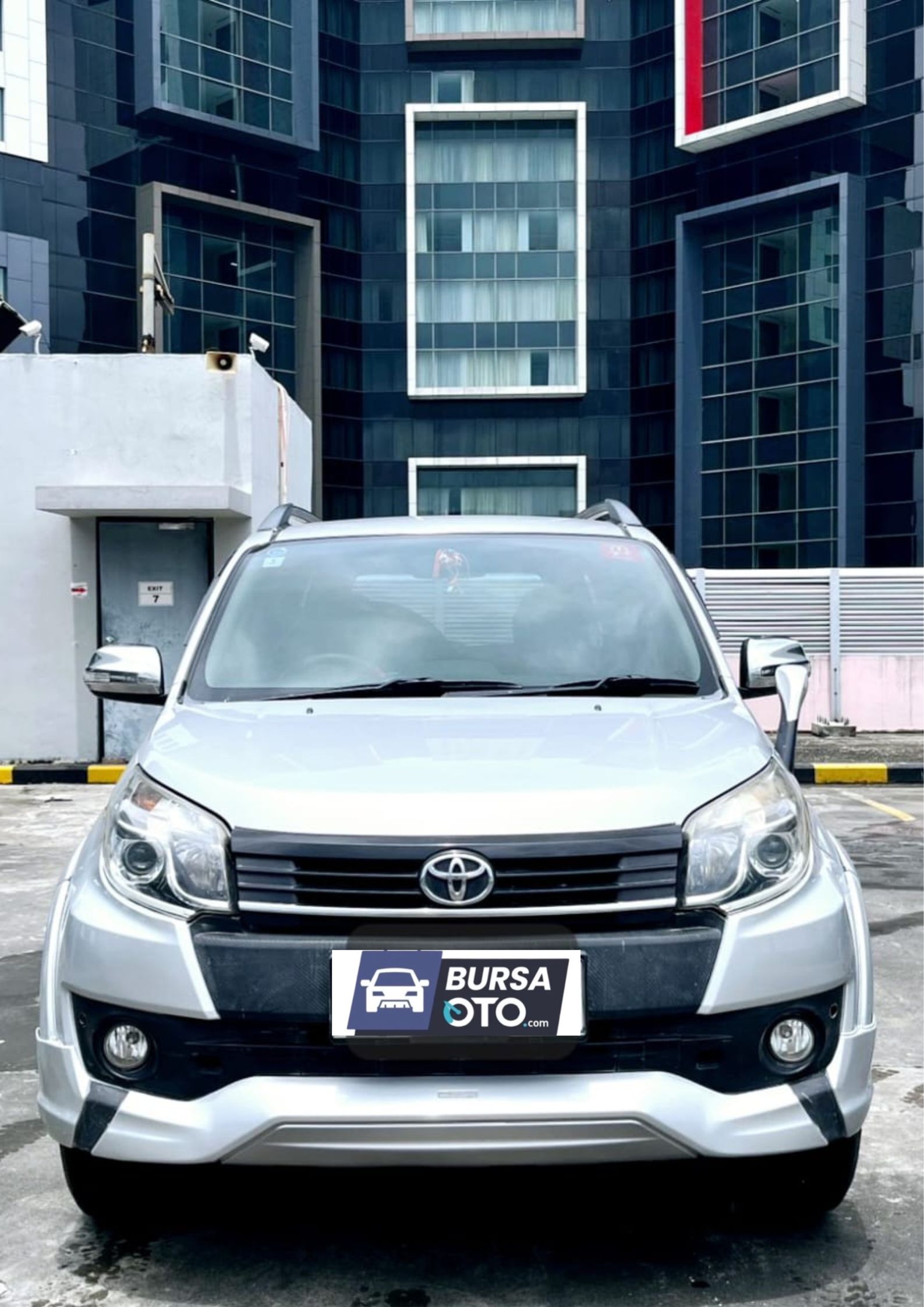 Second Hand 2015 Toyota Rush Second Hand 2015 Toyota Rush