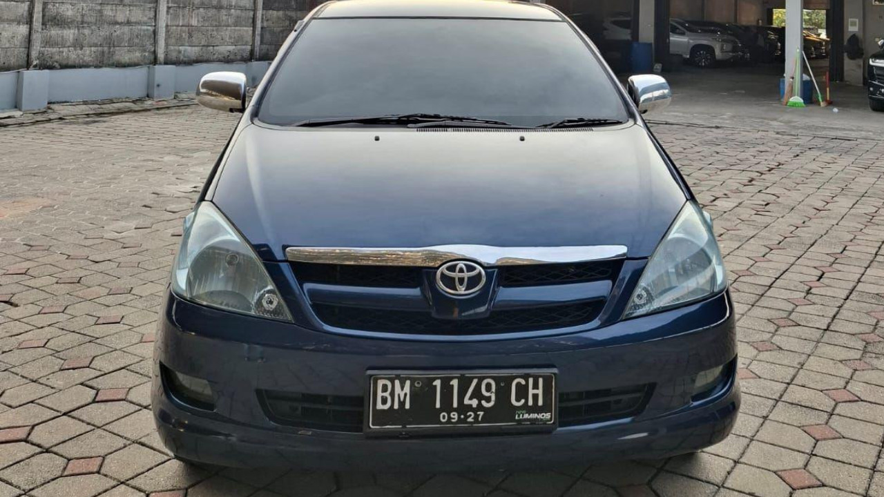 Second Hand 2007 Toyota Innova Second Hand 2007 Toyota Innova