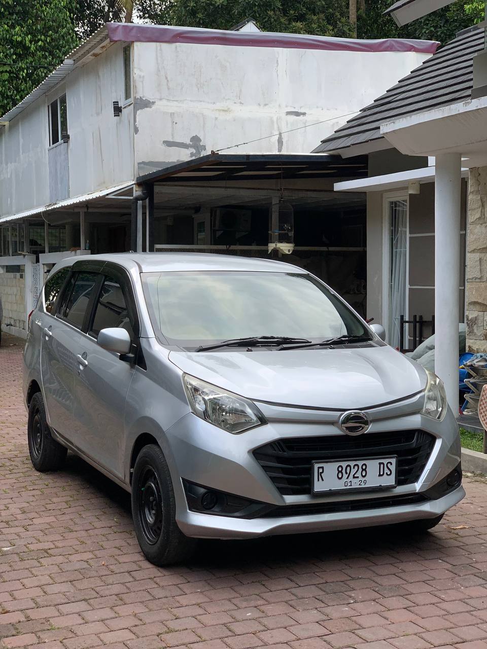 Second Hand 2018 Daihatsu Sigra  1.2 X AT Second Hand 2018 Daihatsu Sigra  1.2 X AT