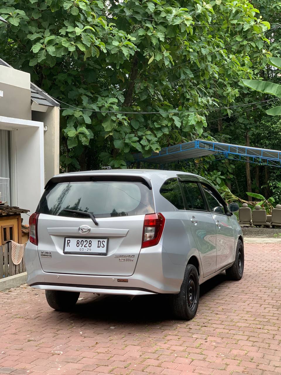 2018 Daihatsu Sigra  1.2 X AT 2018 Daihatsu Sigra  1.2 X AT