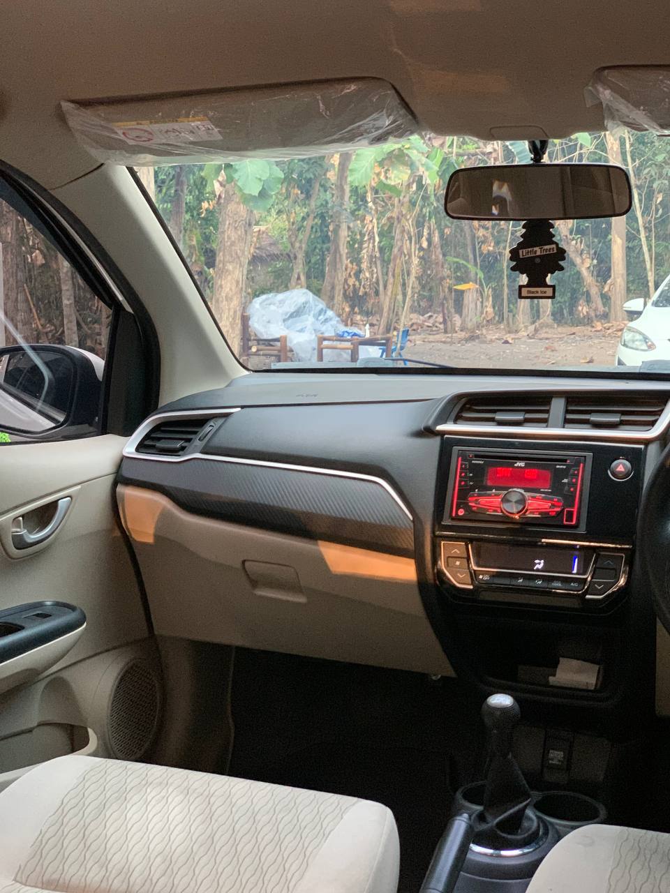 2018 Honda Brio  Satya E MT 2018 Honda Brio  Satya E MT