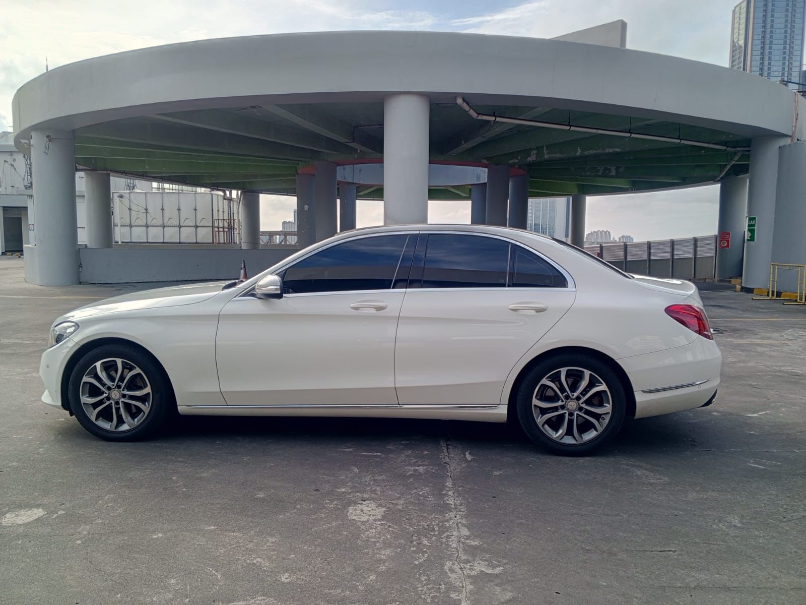 2014 Mercedes Benz C-Class Sedan 2014 Mercedes Benz C-Class Sedan