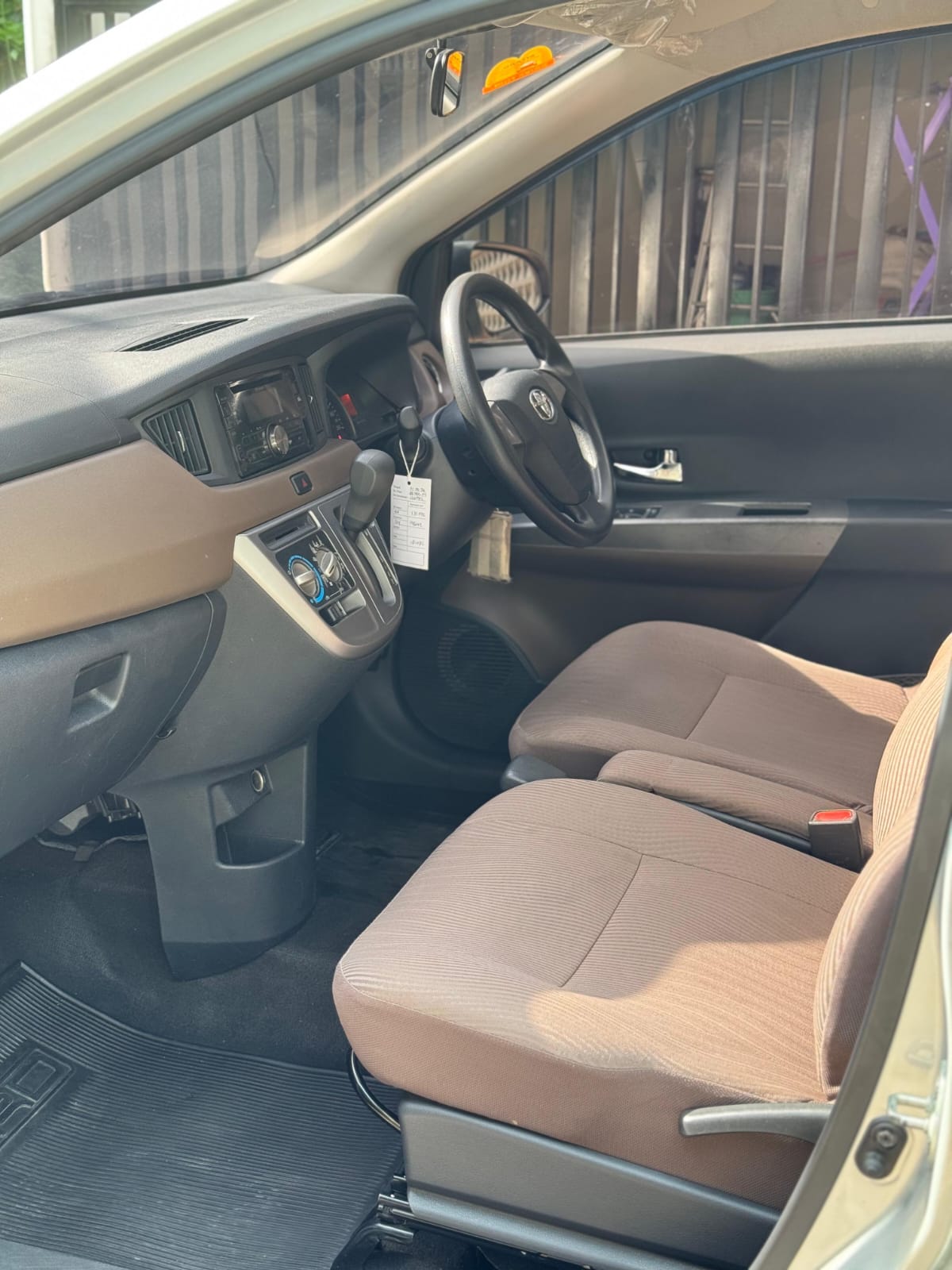 2016 Toyota Calya  G AT 2016 Toyota Calya  G AT