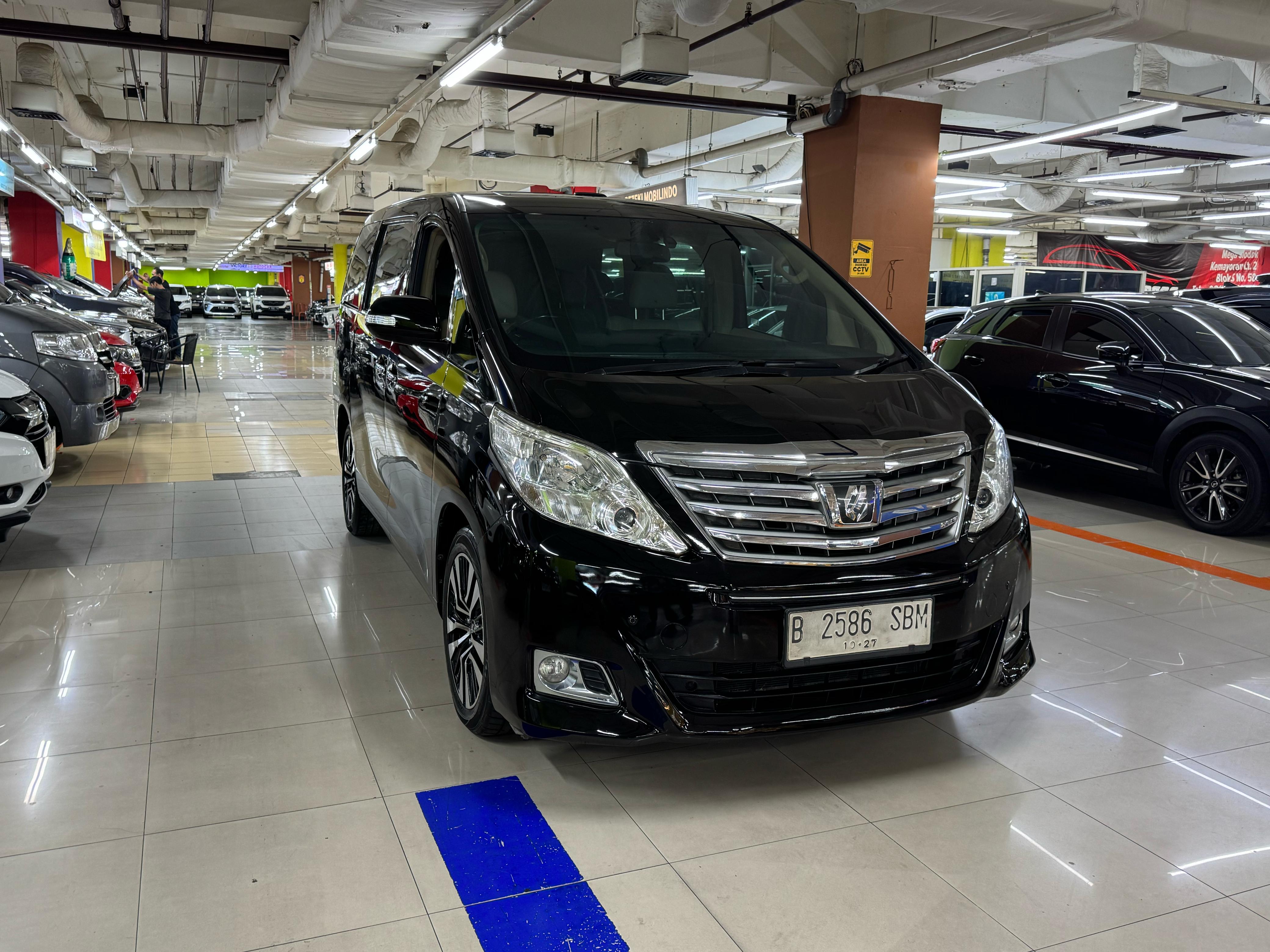 Second Hand 2012 Toyota Alphard Second Hand 2012 Toyota Alphard