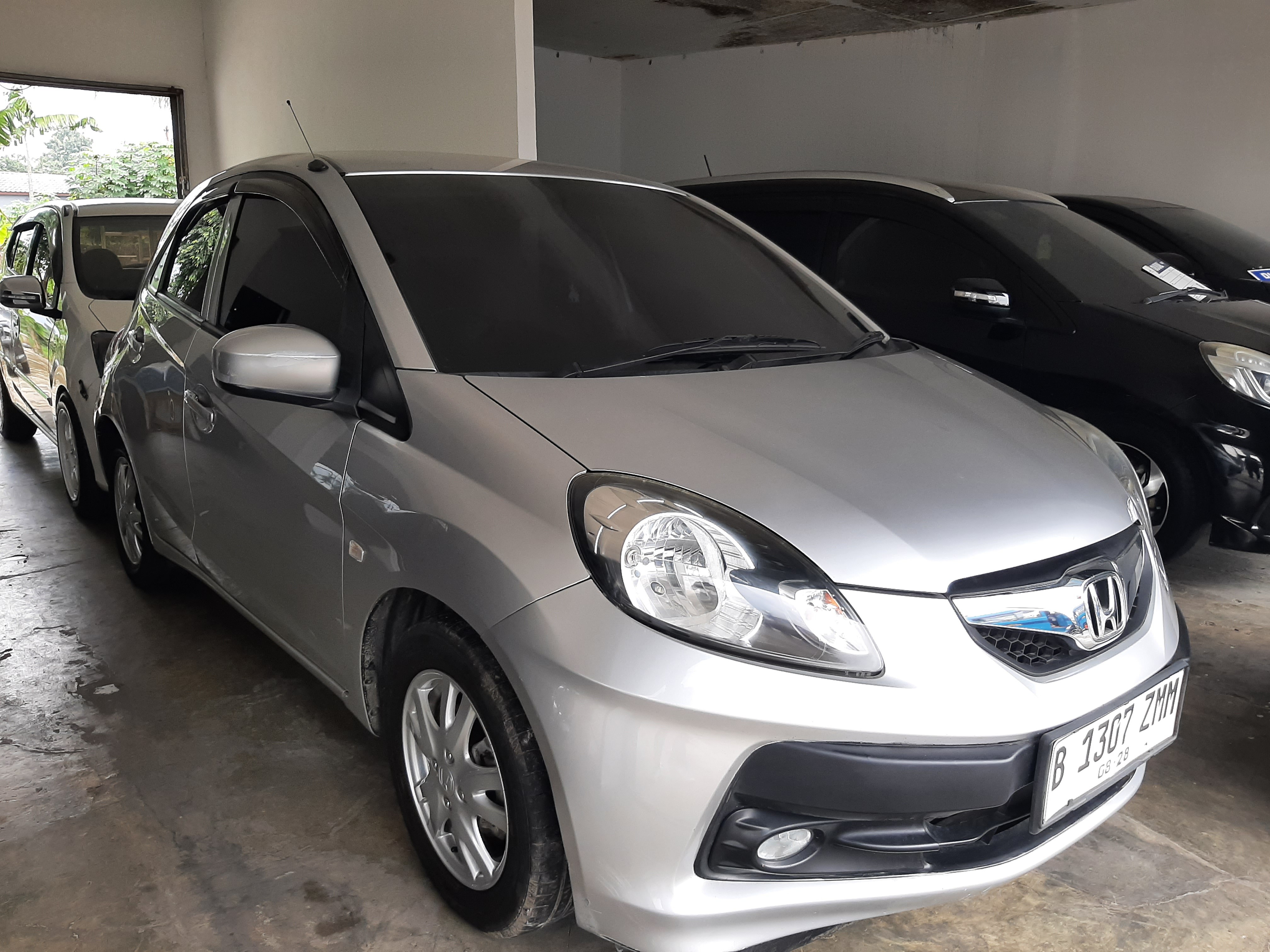 2015 Honda Brio  1.2 SATYA DD1 E M/T MNB 2015 Honda Brio  1.2 SATYA DD1 E M/T MNB