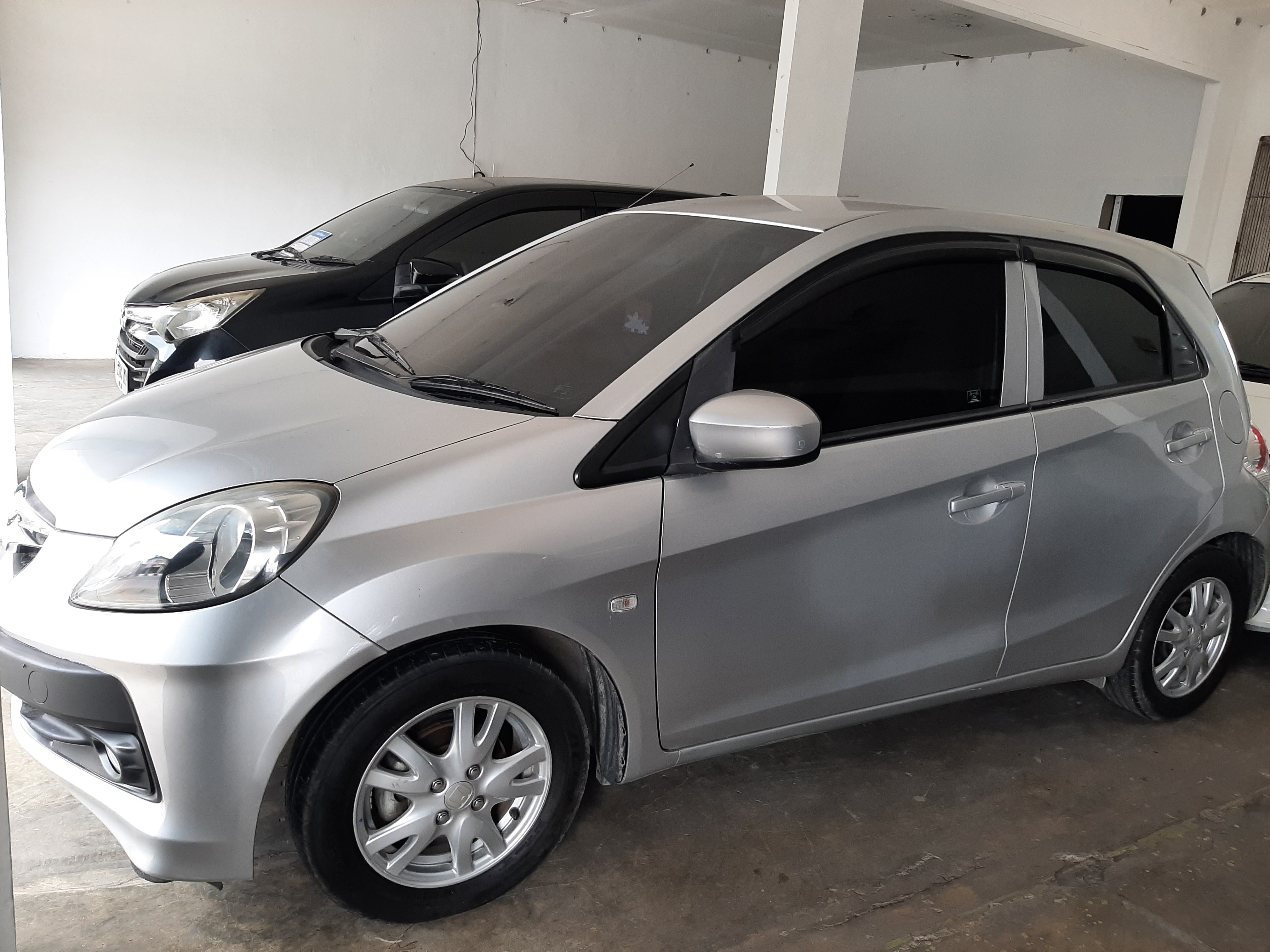 2015 Honda Brio  1.2 SATYA DD1 E M/T MNB 2015 Honda Brio  1.2 SATYA DD1 E M/T MNB