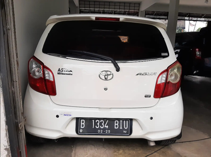 2015 Toyota Agya 1.0L G A/T 2015 Toyota Agya 1.0L G A/T