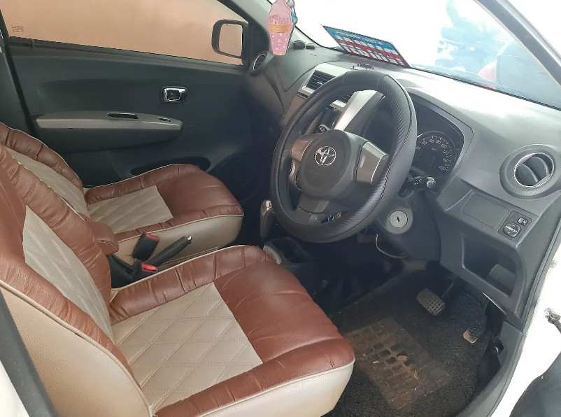 2015 Toyota Agya 1.0L G A/T 2015 Toyota Agya 1.0L G A/T