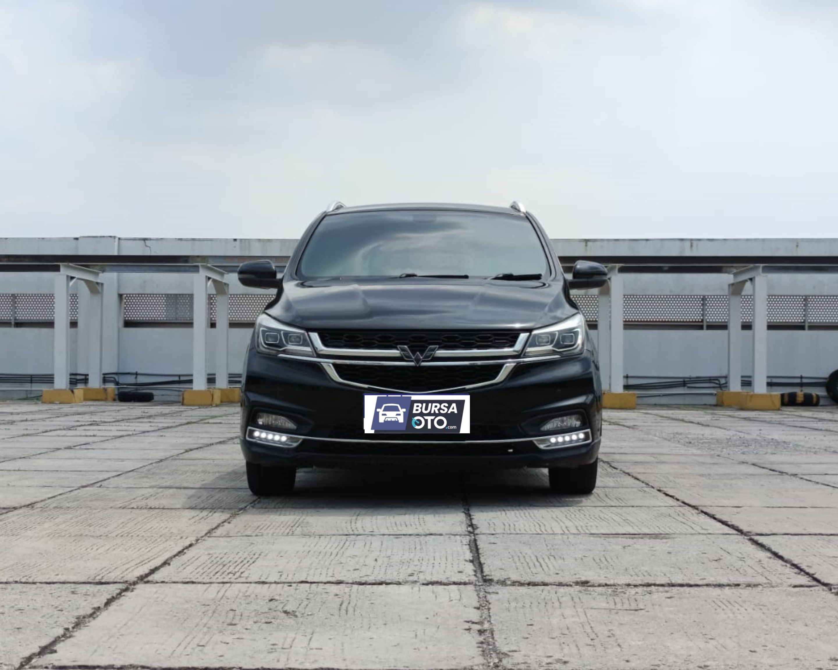 2021 Wuling Cortez 1.5S+ T CVT Bekas 2021 Wuling Cortez 1.5S+ T CVT Bekas