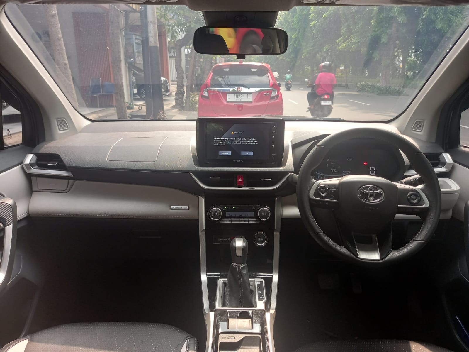 2022 Toyota Veloz Q CVT TSS 2022 Toyota Veloz Q CVT TSS