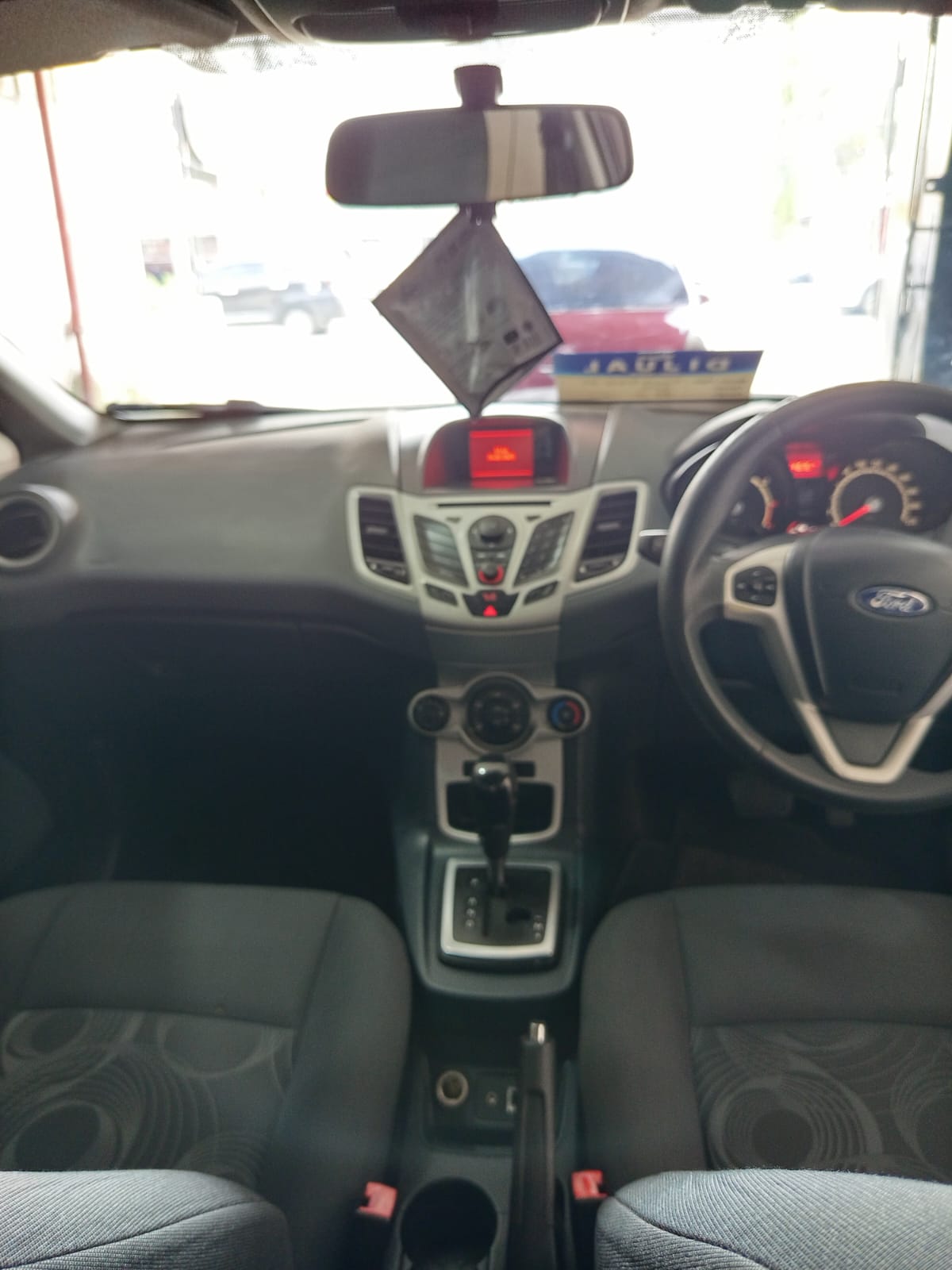 2013 Ford Fiesta  1.4 TREND AT 2013 Ford Fiesta  1.4 TREND AT