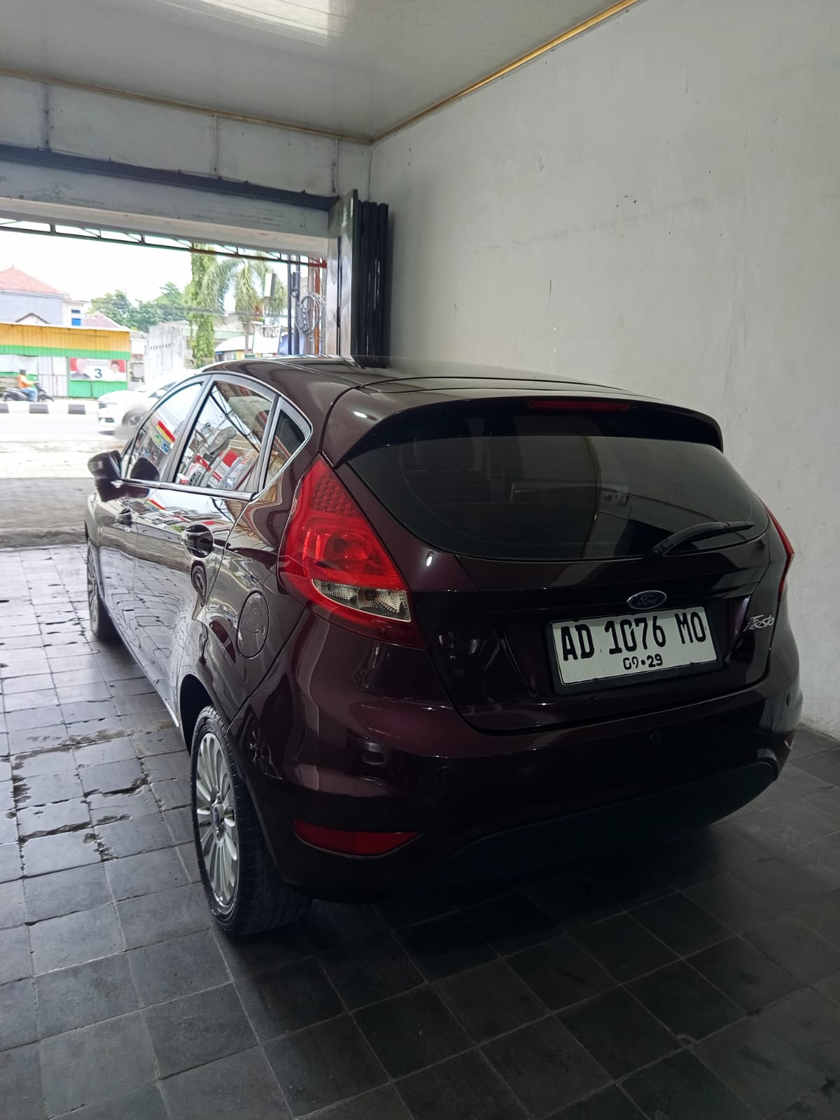 2013 Ford Fiesta  1.4 TREND AT 2013 Ford Fiesta  1.4 TREND AT
