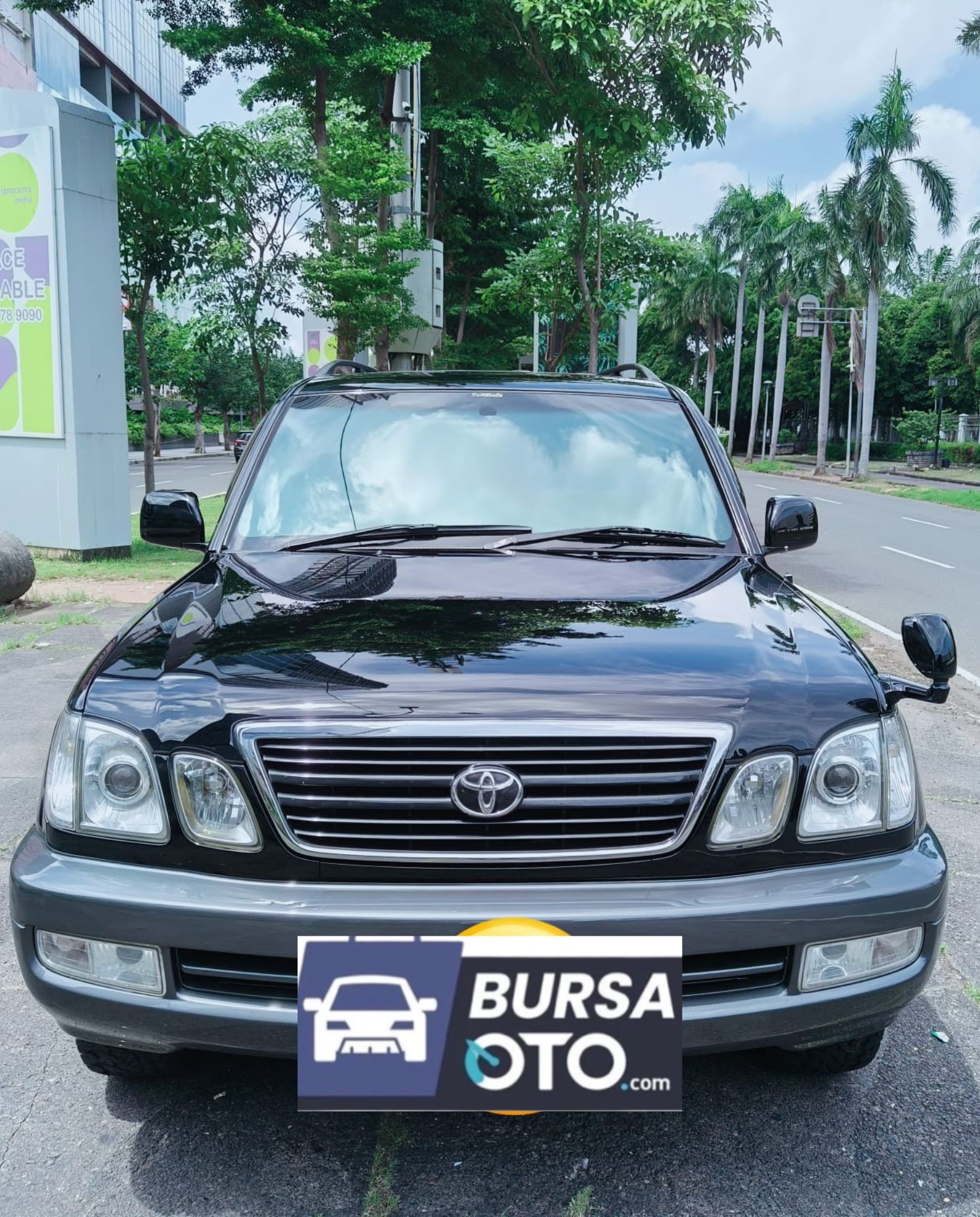 1999 Toyota Land Cruiser  Bekas 1999 Toyota Land Cruiser  Bekas