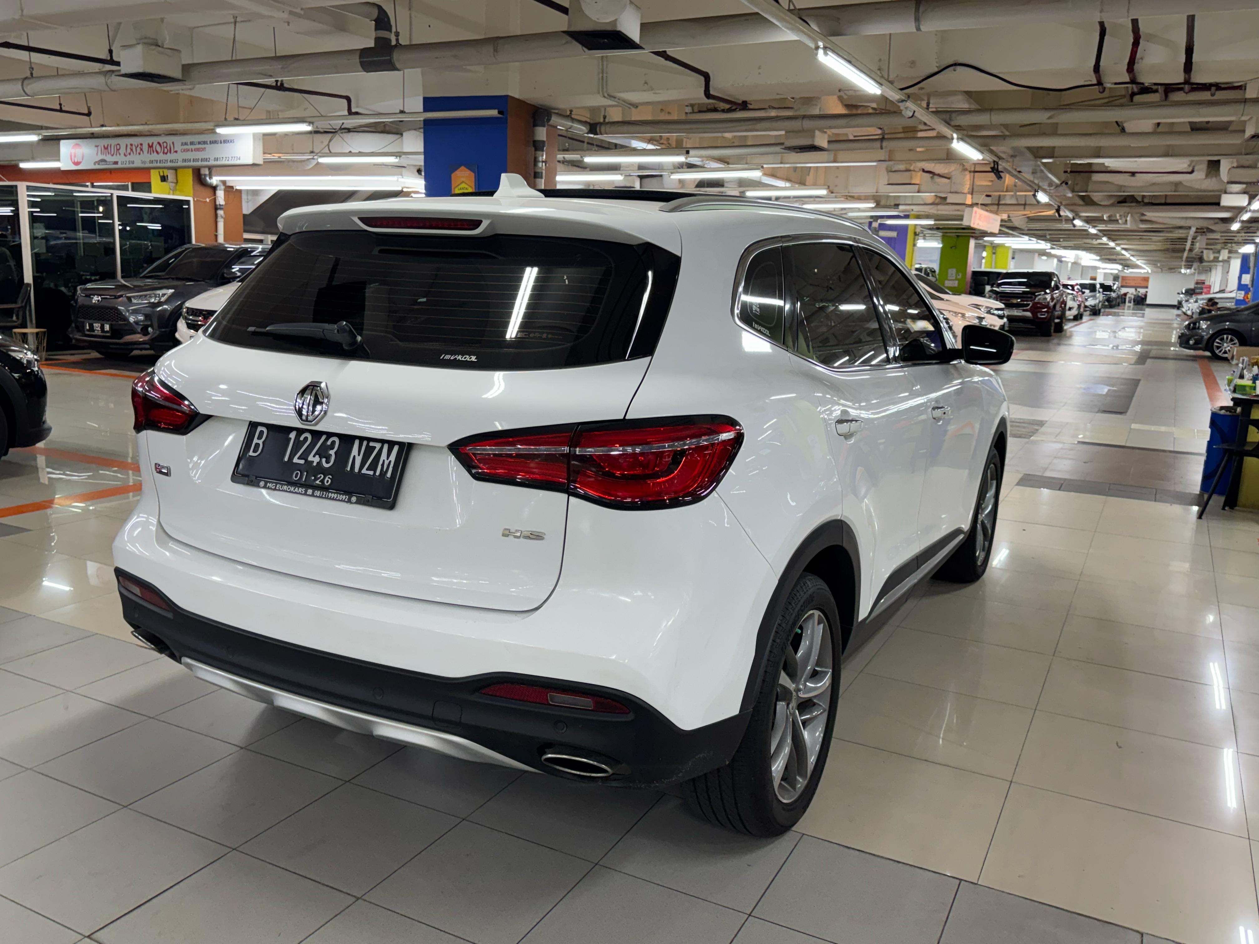 2020 MG HS 2020 MG HS