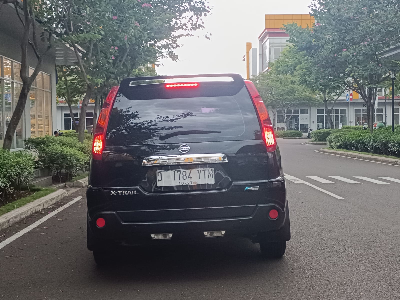 2011 Nissan X Trail 2.0L 2WD 2011 Nissan X Trail 2.0L 2WD