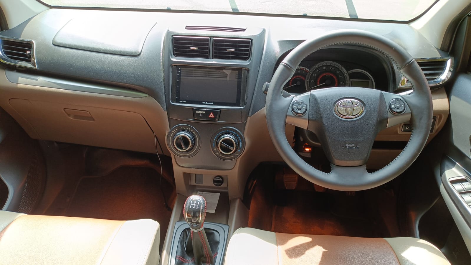 2015 Toyota Avanza  E 1.3 MT 2015 Toyota Avanza  E 1.3 MT