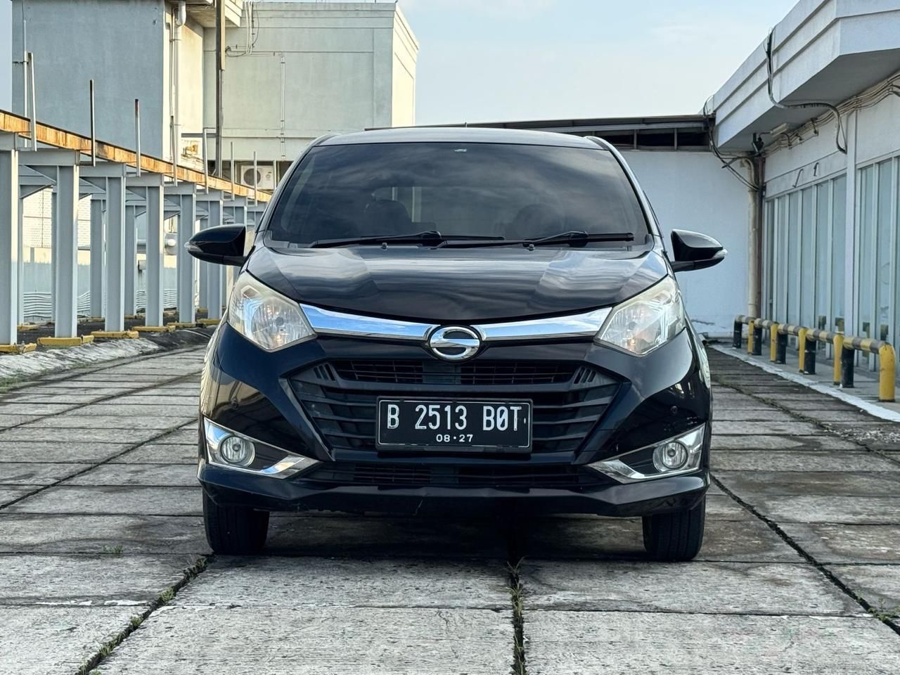 Second Hand 2017 Daihatsu Sigra Second Hand 2017 Daihatsu Sigra