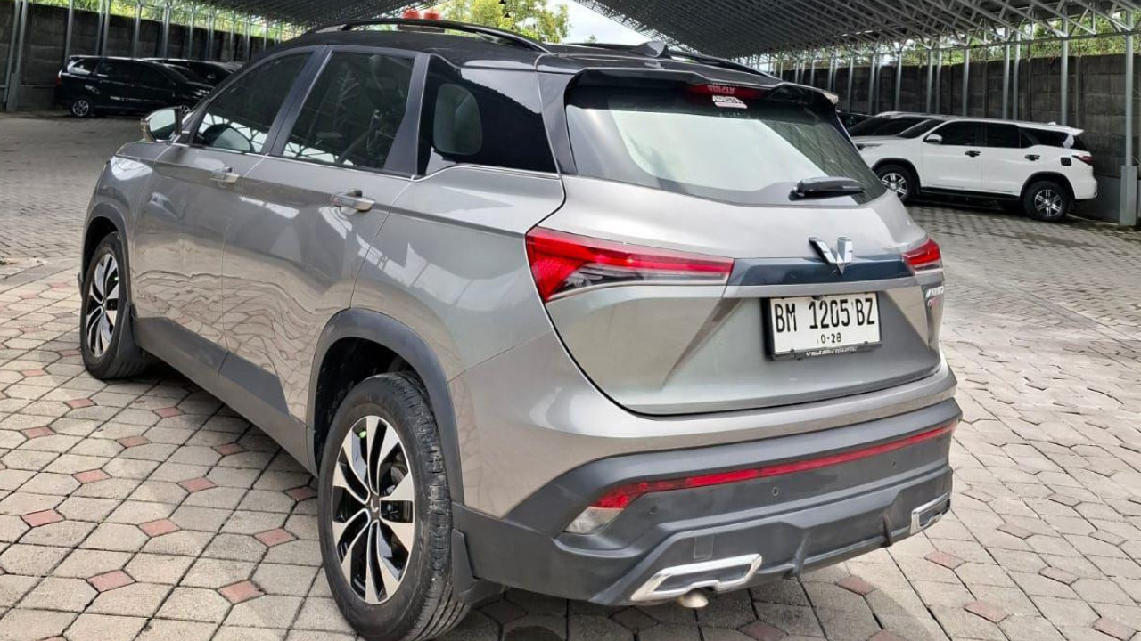 2021 Wuling Almaz RS 1.5L EX 7 Seater 2021 Wuling Almaz RS 1.5L EX 7 Seater