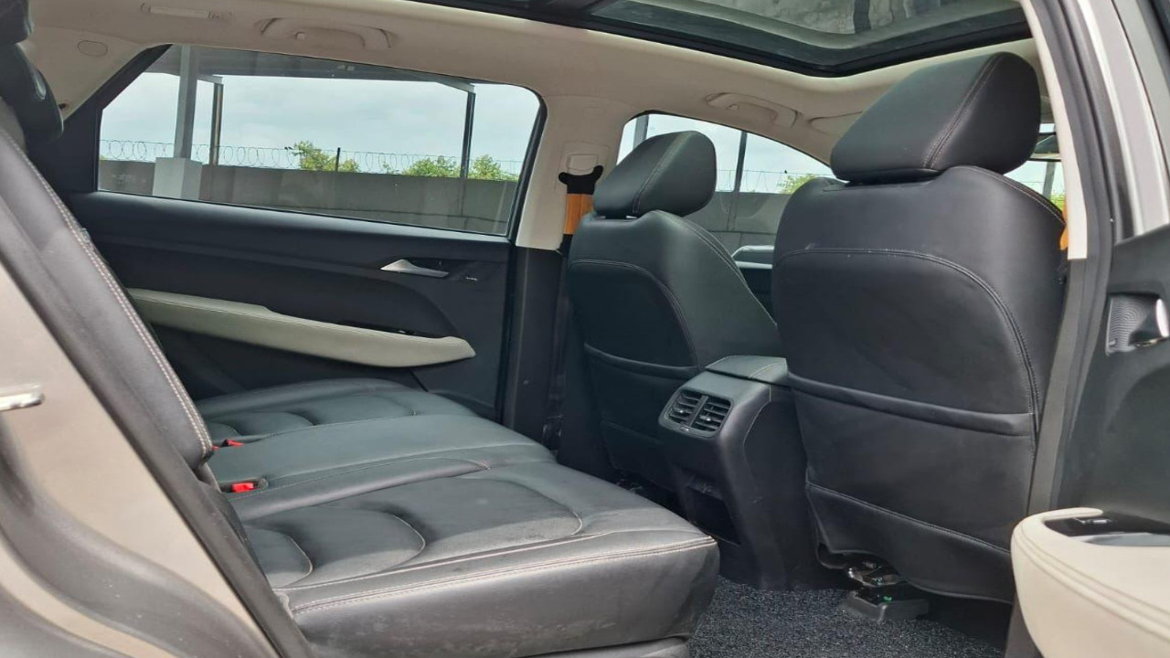 2021 Wuling Almaz RS 1.5L EX 7 Seater 2021 Wuling Almaz RS 1.5L EX 7 Seater