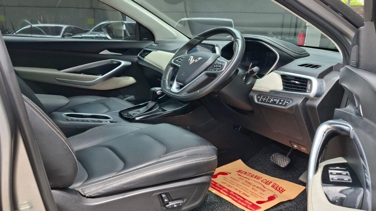 2021 Wuling Almaz RS 1.5L EX 7 Seater 2021 Wuling Almaz RS 1.5L EX 7 Seater