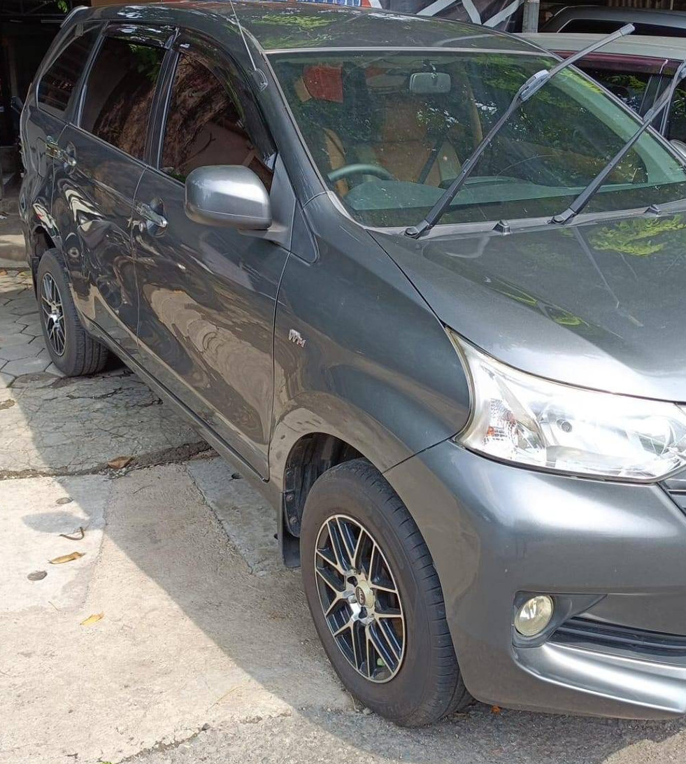 2015 Toyota Avanza  E 1.3 MT 2015 Toyota Avanza  E 1.3 MT